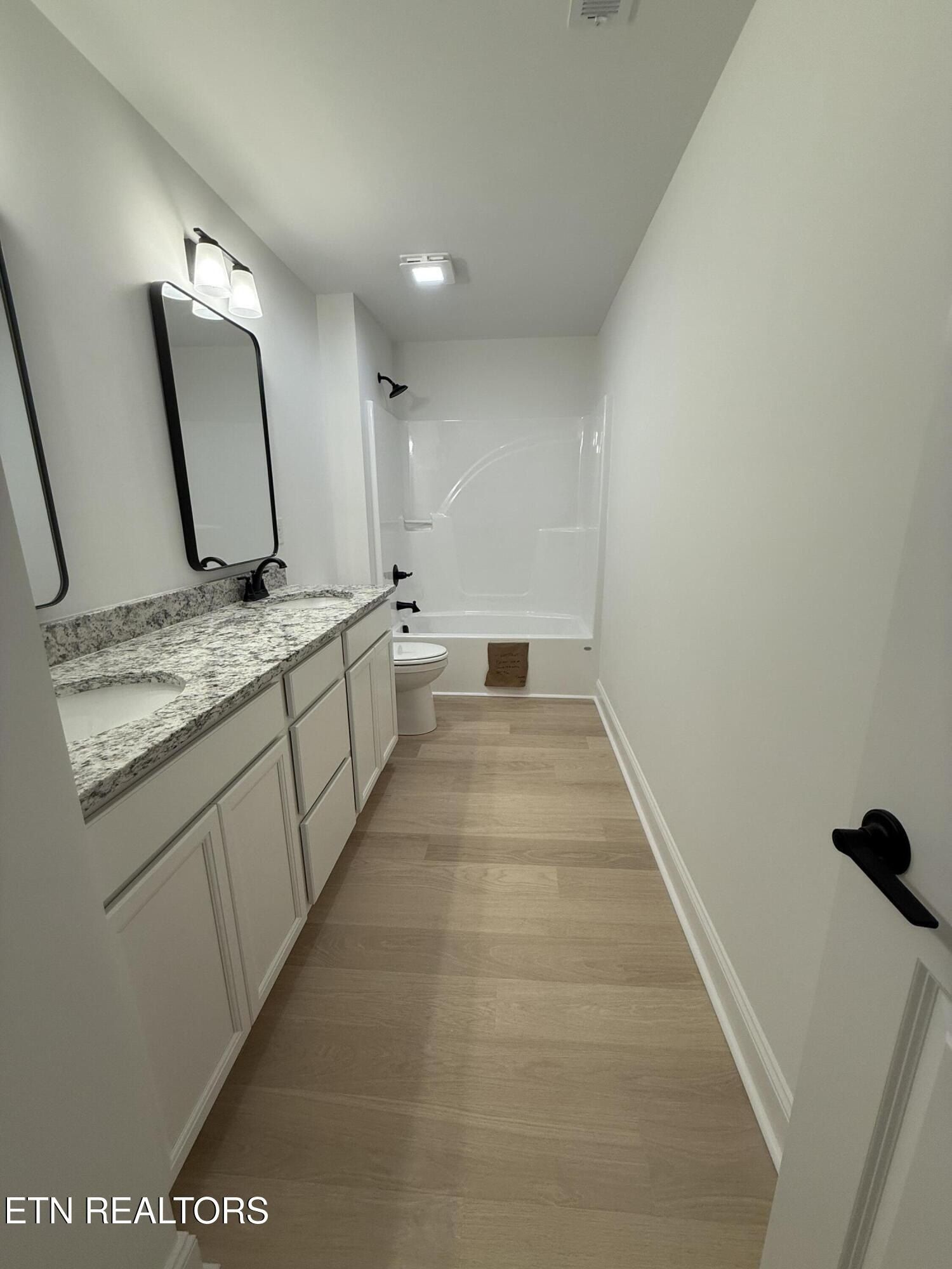 8820 Chapman Trace Way. Knoxville, TN 37920