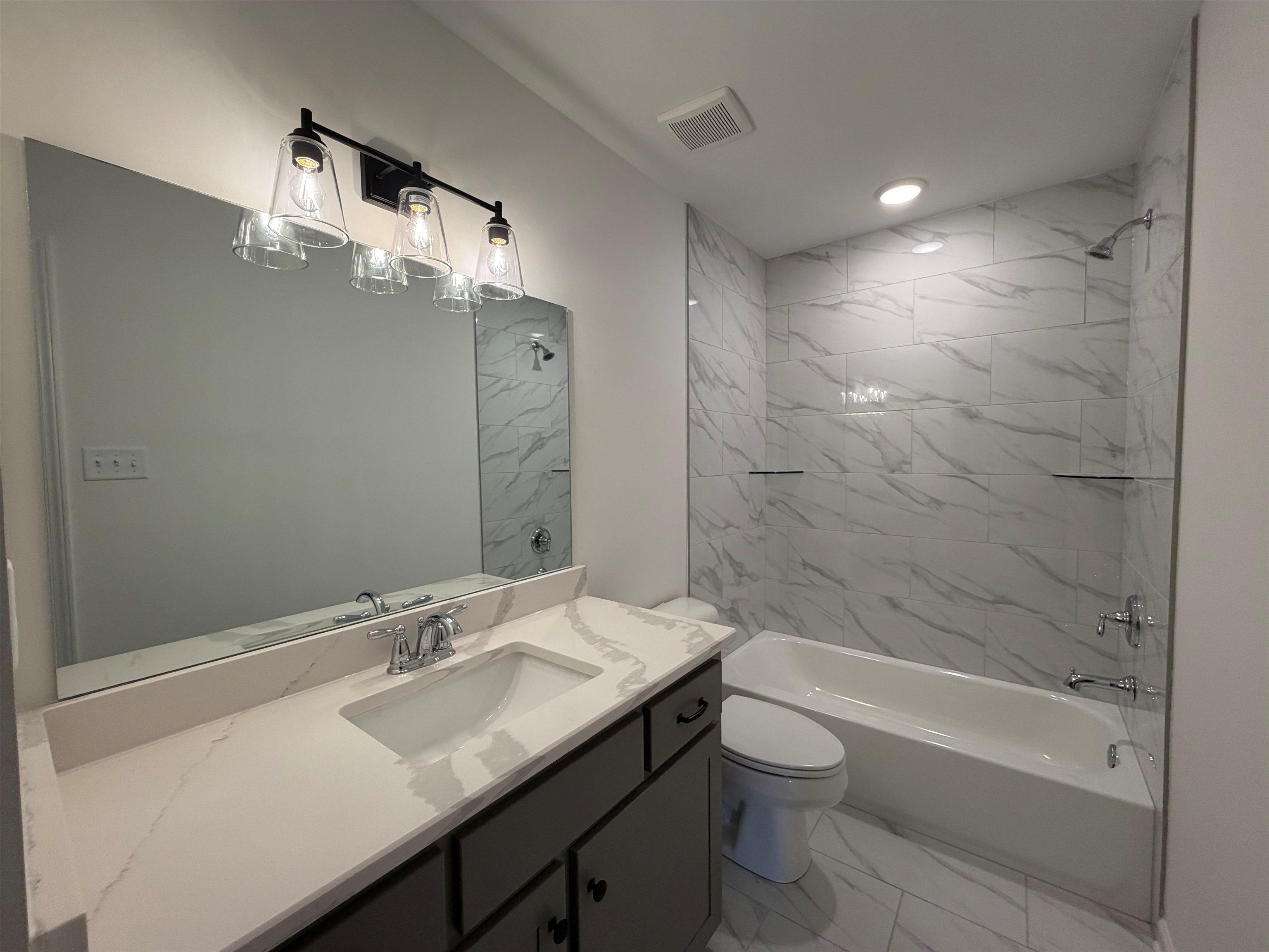 70 Rolling Hill. Piperton, TN 38017