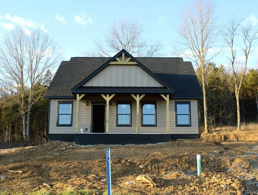 138 Alice Preston Loop Lot 16. Gordonsville, TN 38563