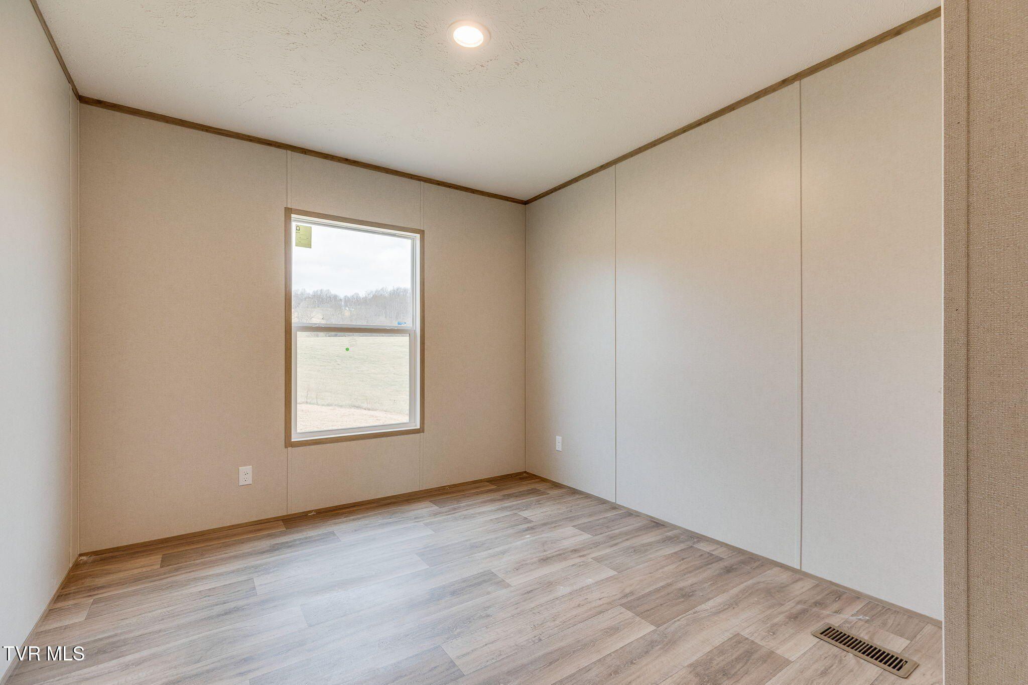 899 Milburnton Road. Limestone, TN 37681