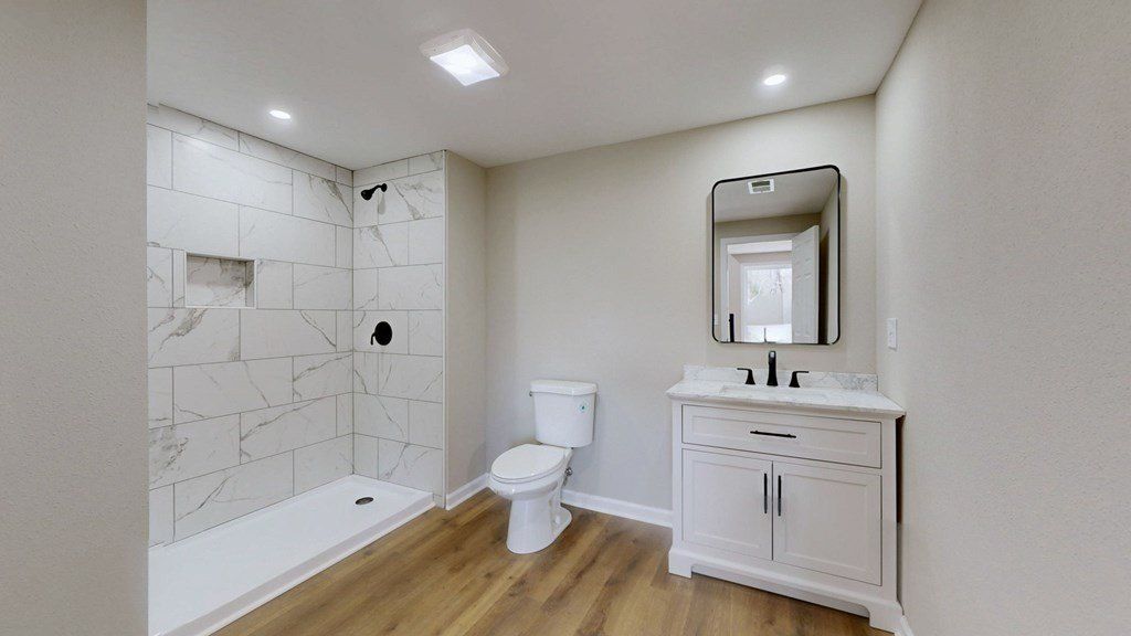 1005 Whitlock Paris Rd. Paris, TN 38242