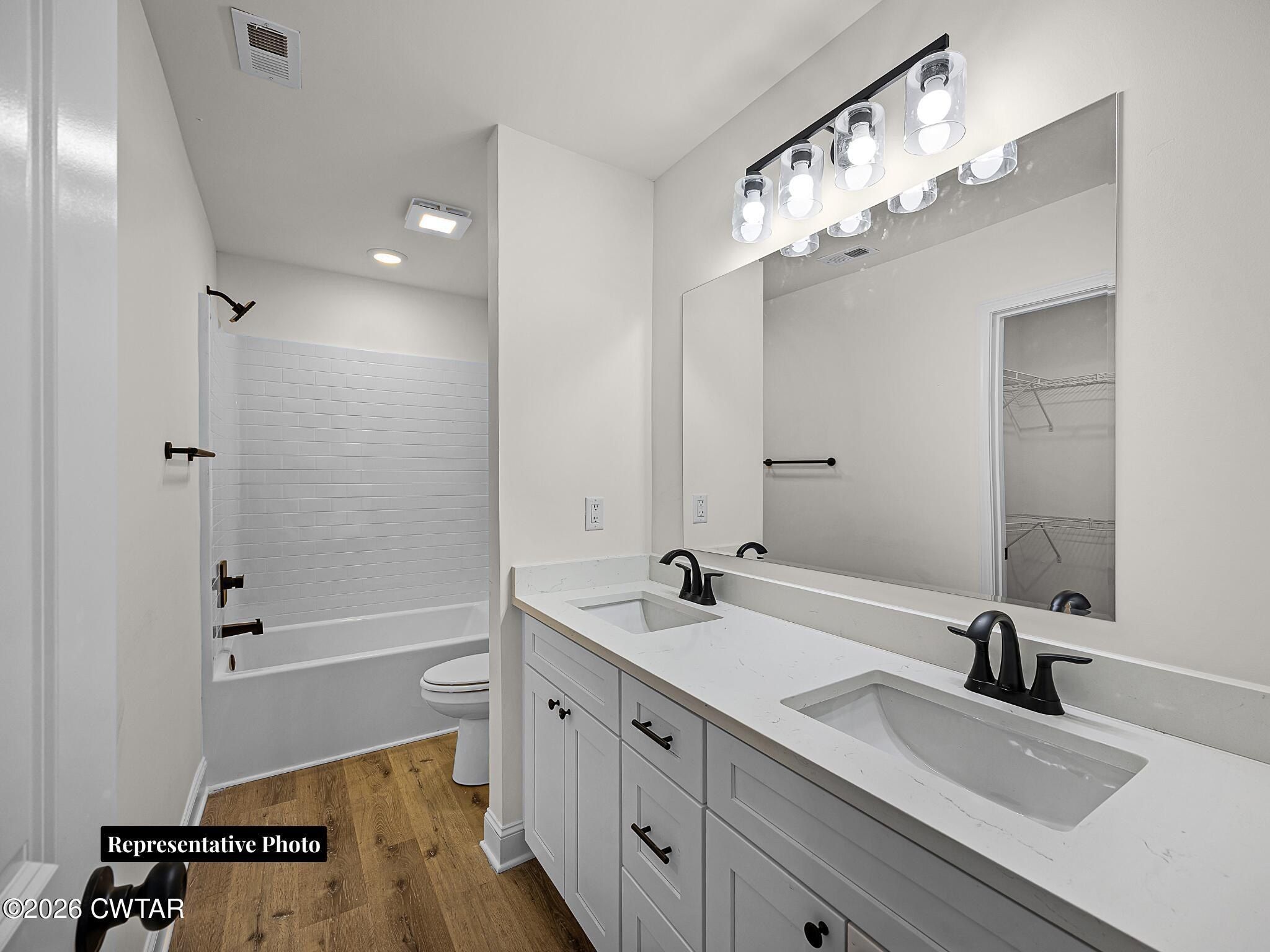 121 Otis Street. Jackson, TN 38301