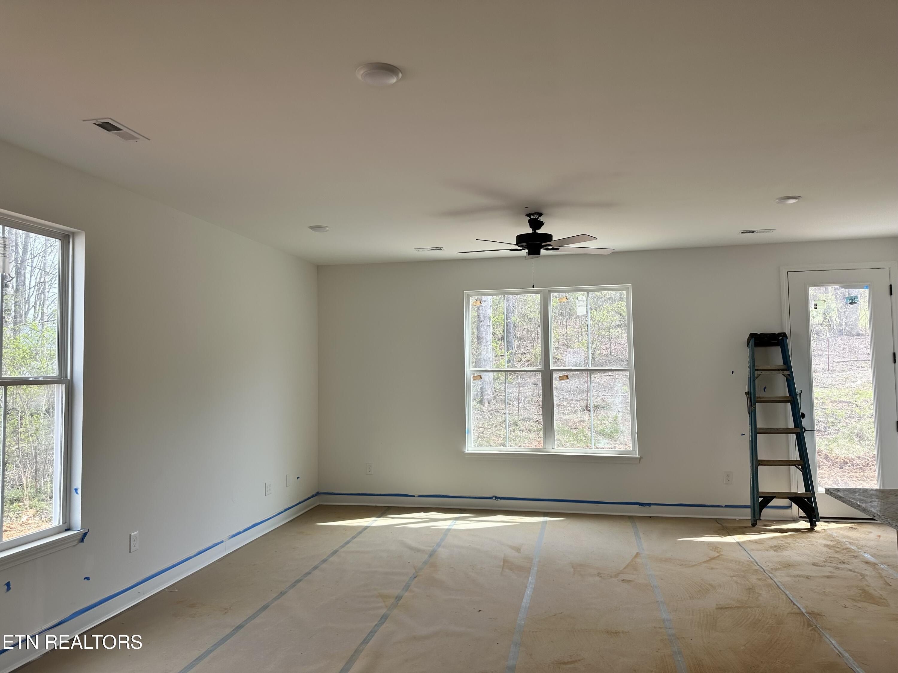 1645 Lateglow Way. Knoxville, TN 37931