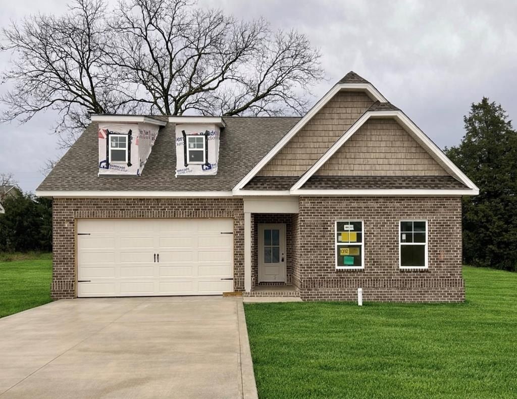 1312 Kensington Cir. Cookeville, TN 38501