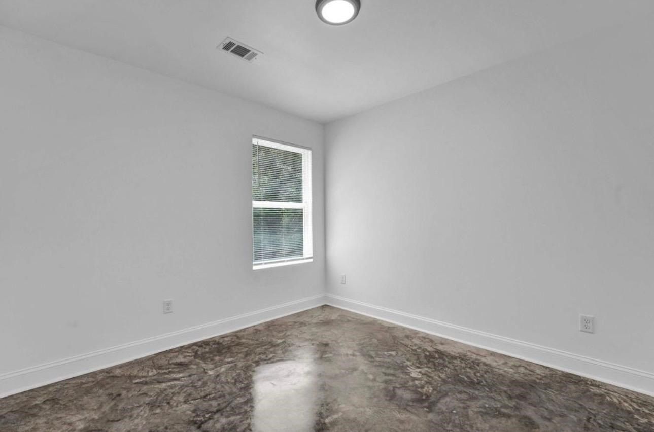 3896 E Christine. Memphis, TN 38118