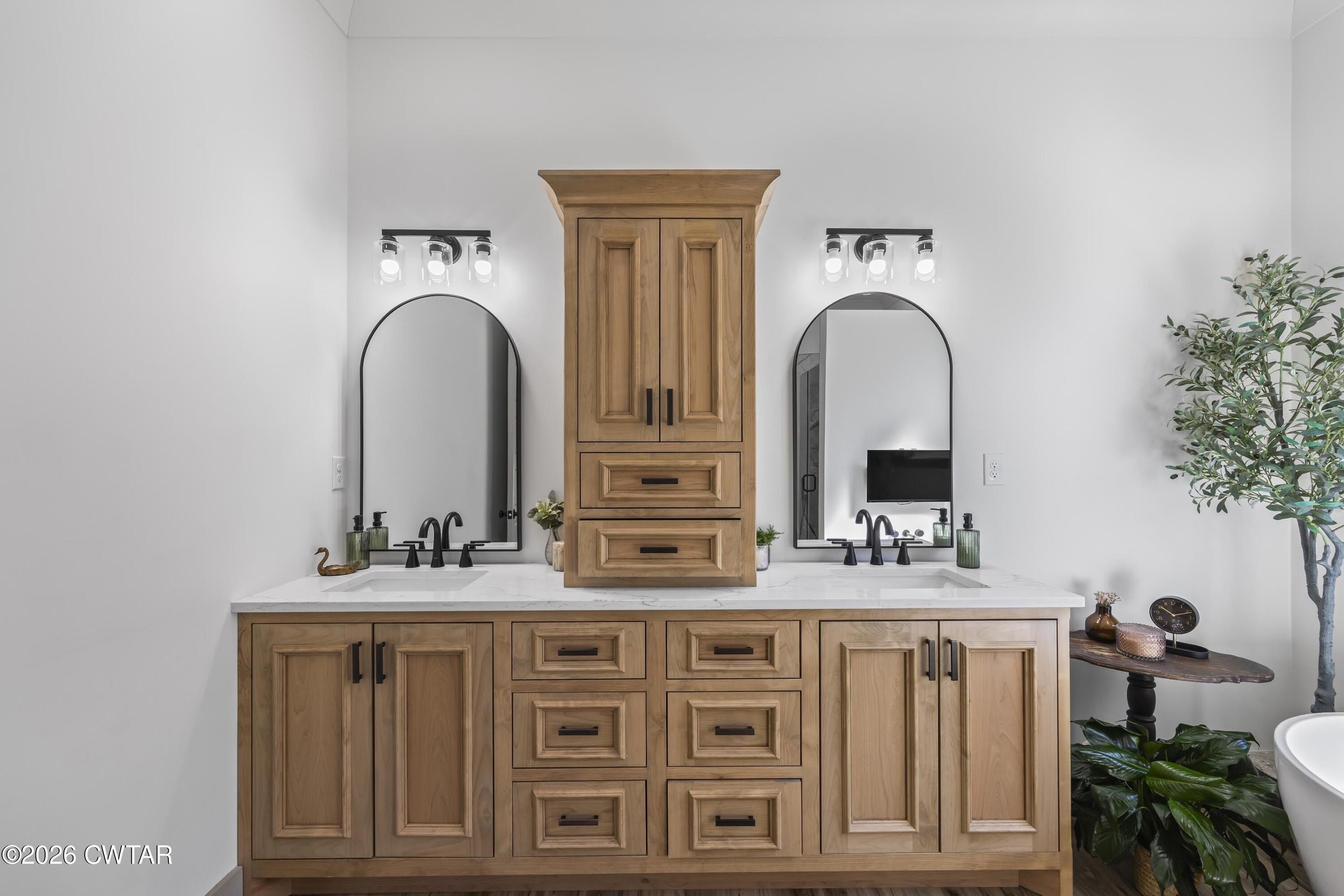 17 Roy Hargrove Road. Medina, TN 38355