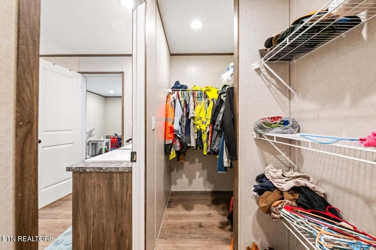 1388 Tennessee 31. Mooresburg, TN 37811