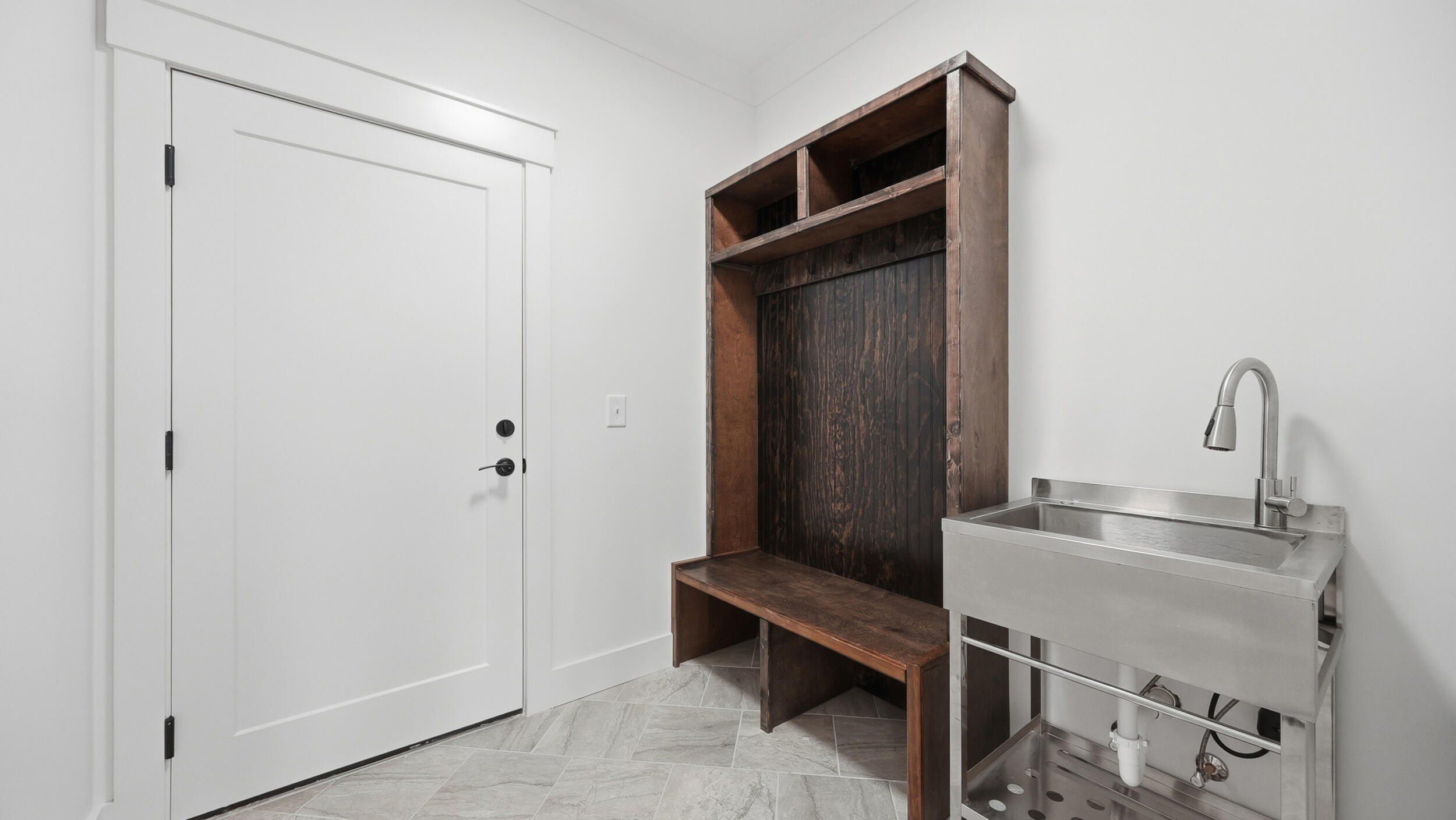 12390 Nee Cee Drive. Soddy Daisy, TN 37379