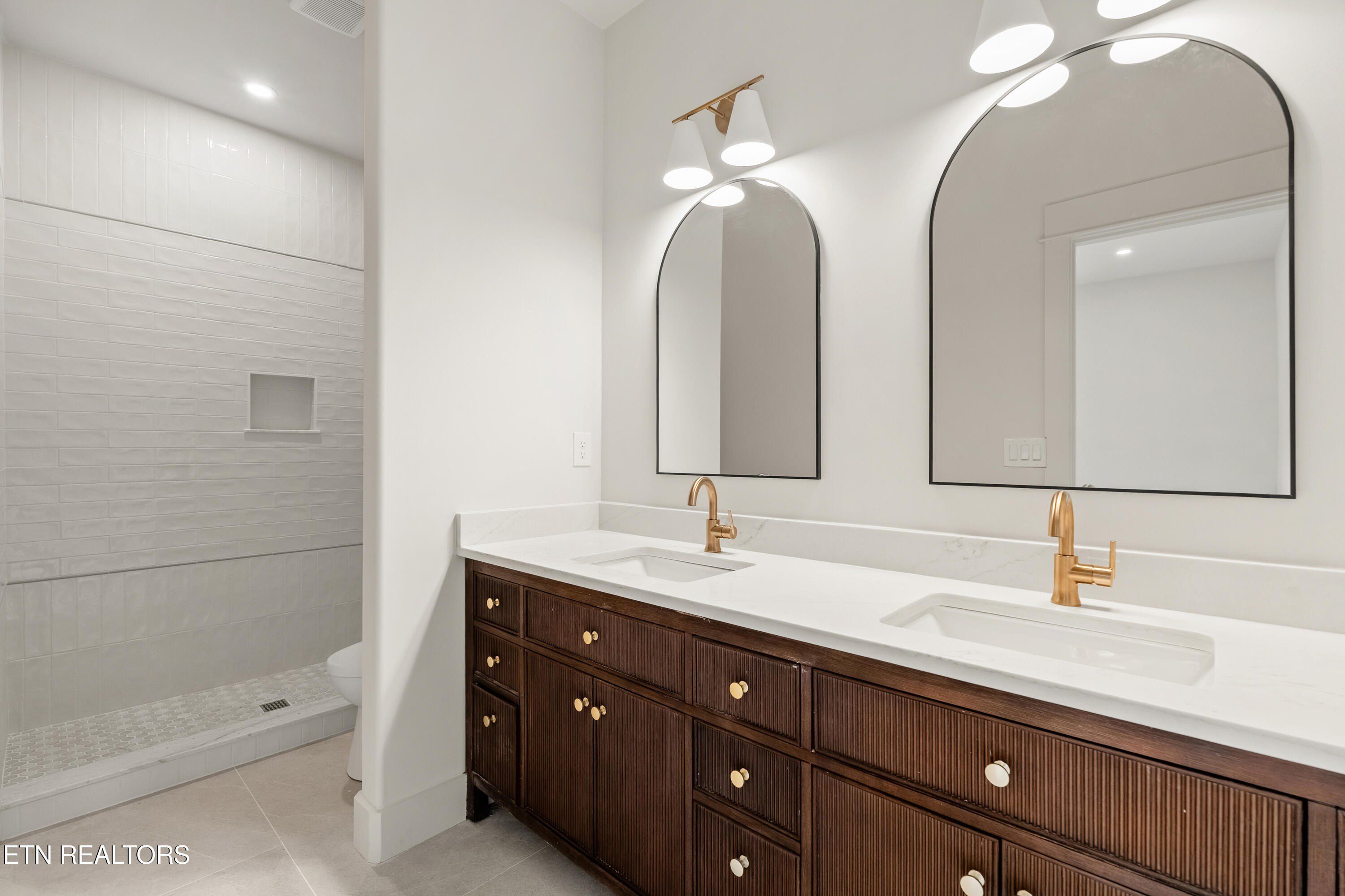 847 Vera Valley Way. Knoxville, TN 37919