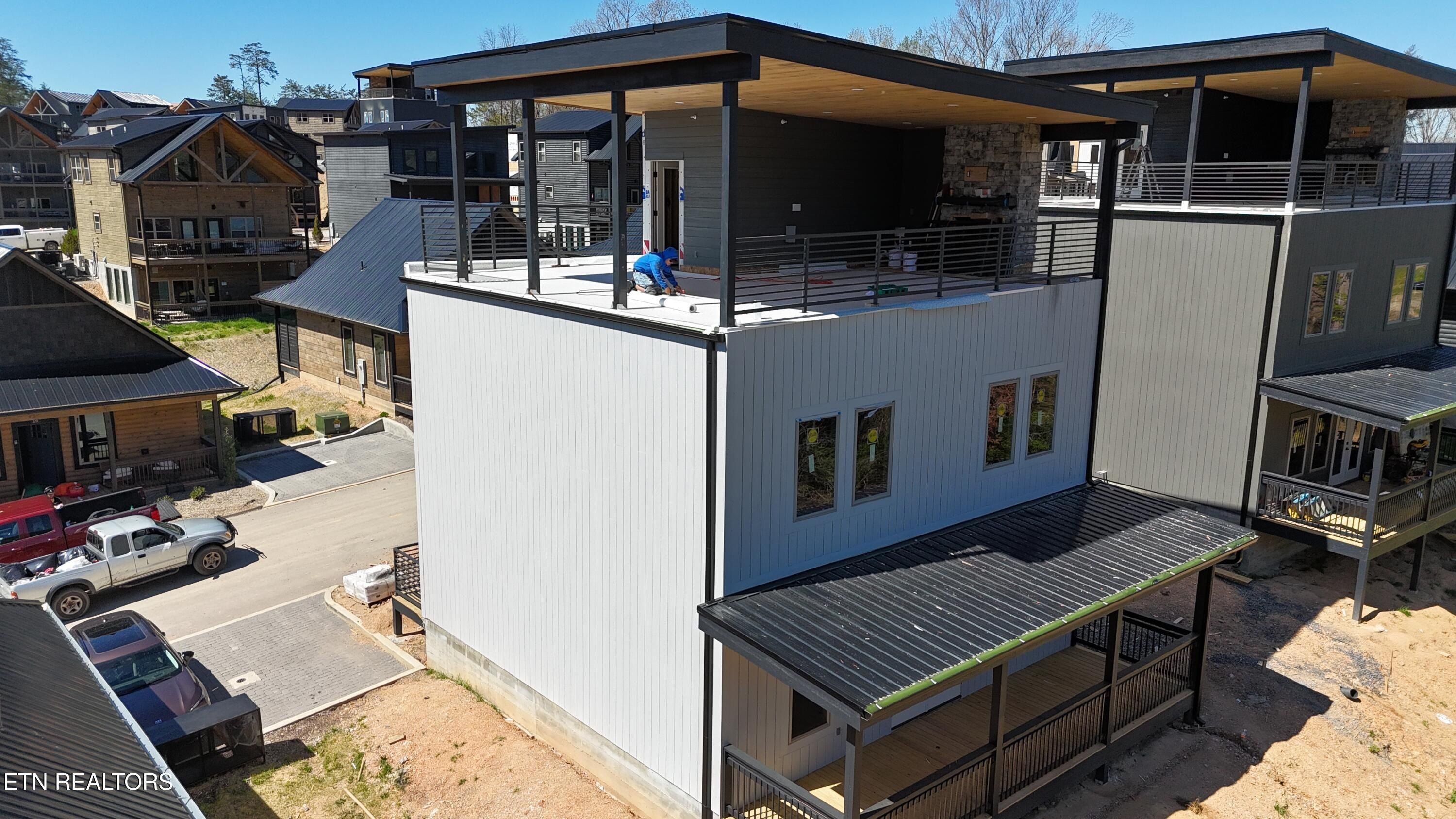 589 Warbonnet Way. Pigeon Forge, TN 37863