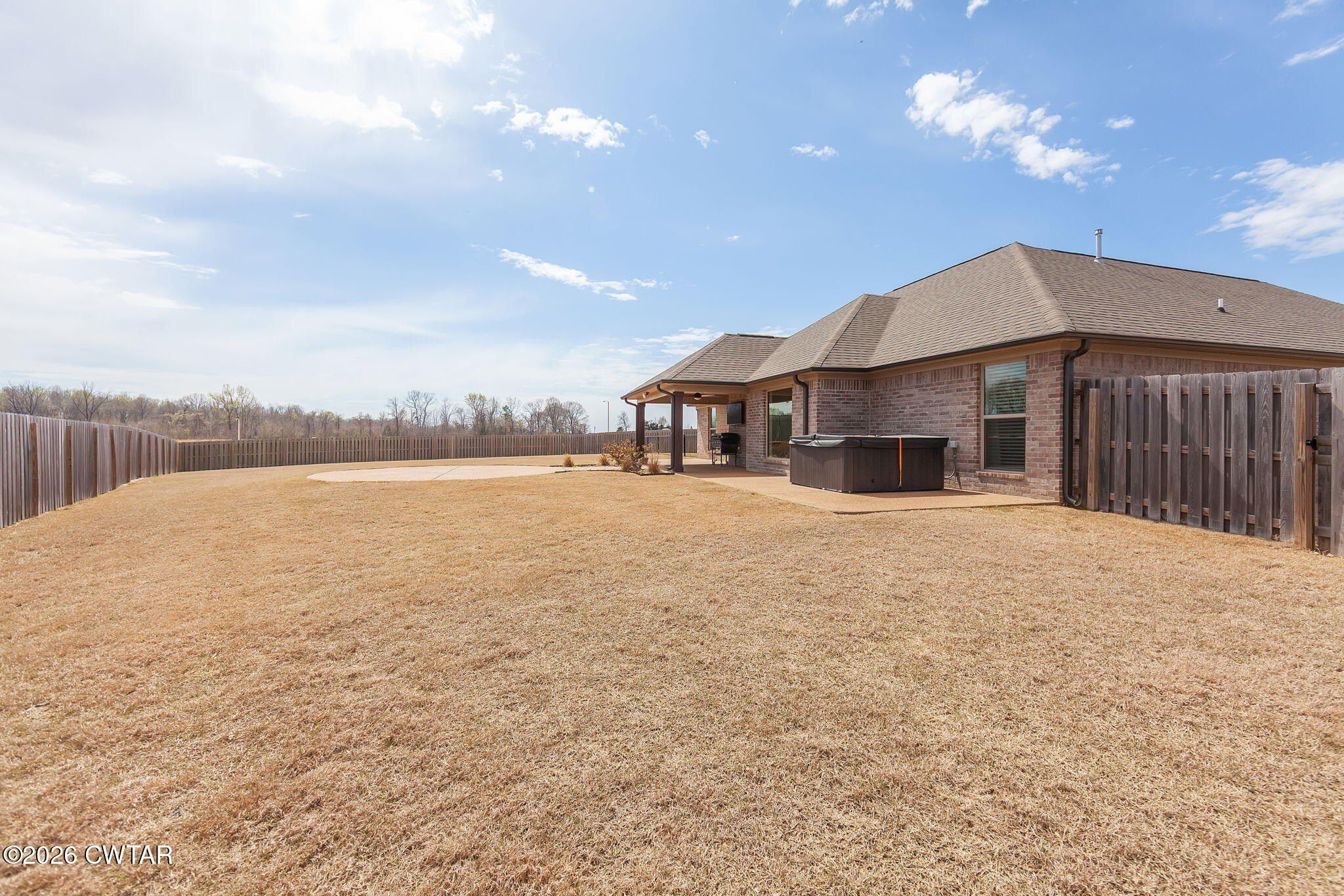 66 Pecan Ridge Drive. Jackson, TN 38305