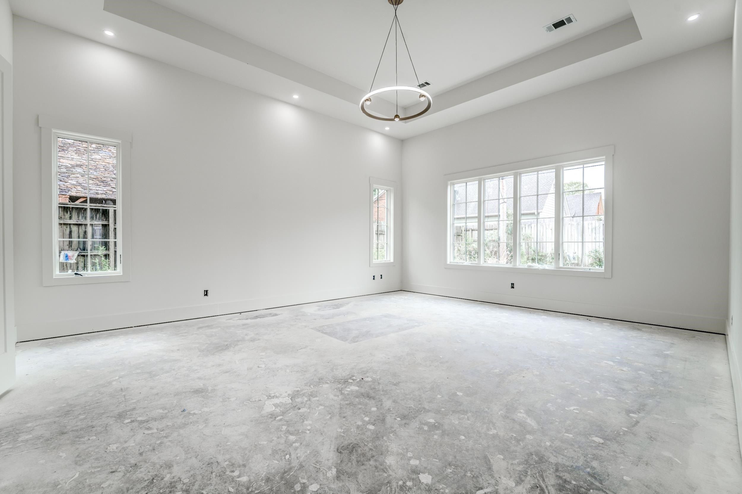 535 St Nick. Memphis, TN 38117