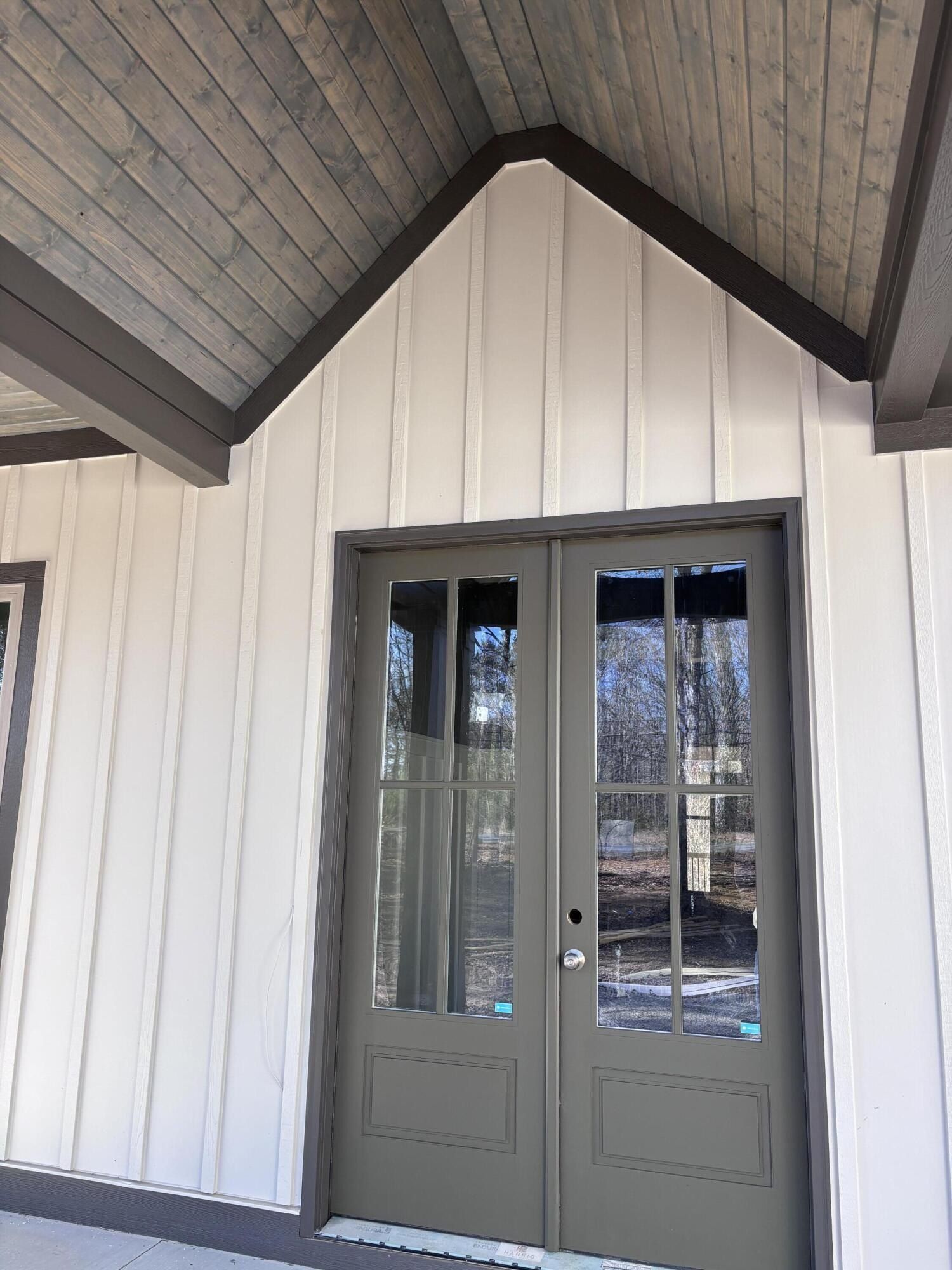 2820 Mowbray Pike. Soddy Daisy, TN 37379