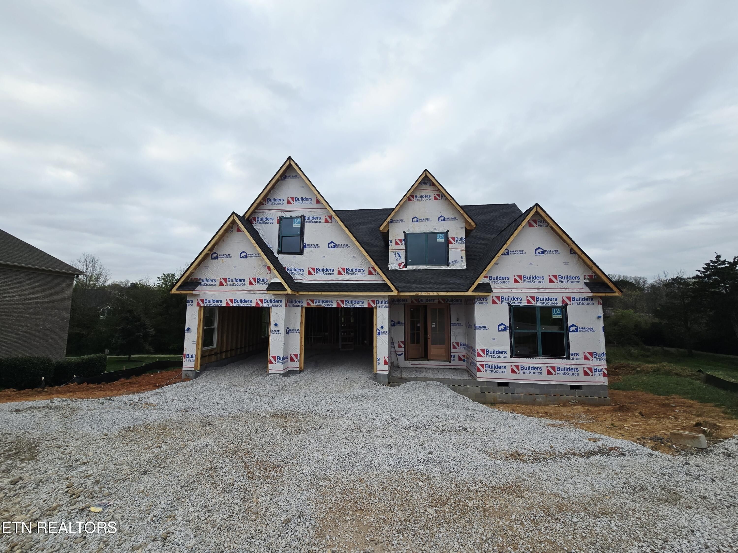 761 Maclaren Way. Lenoir City, TN 37772