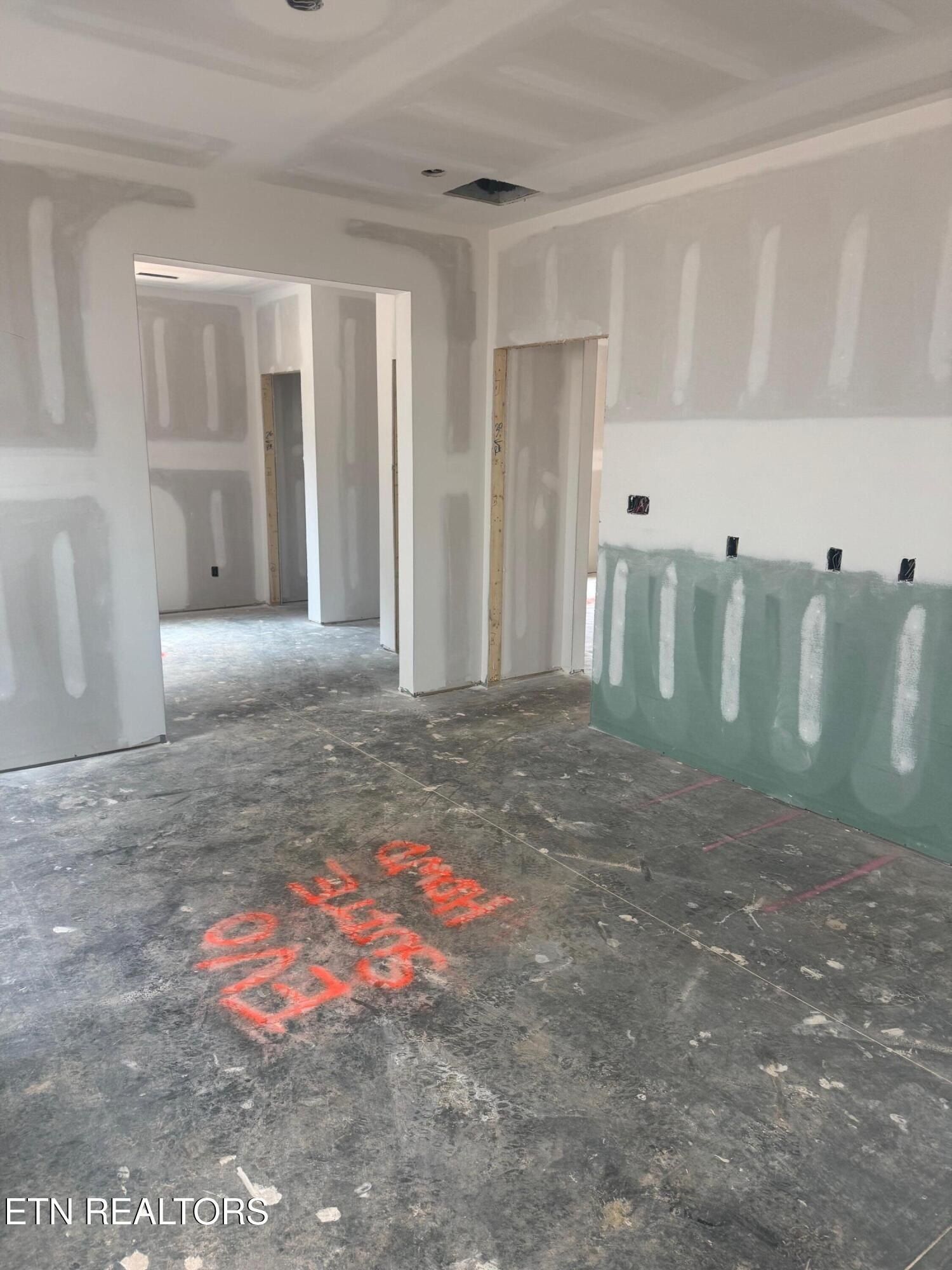 9912 Alani Hill Way. Knoxville, TN 37922