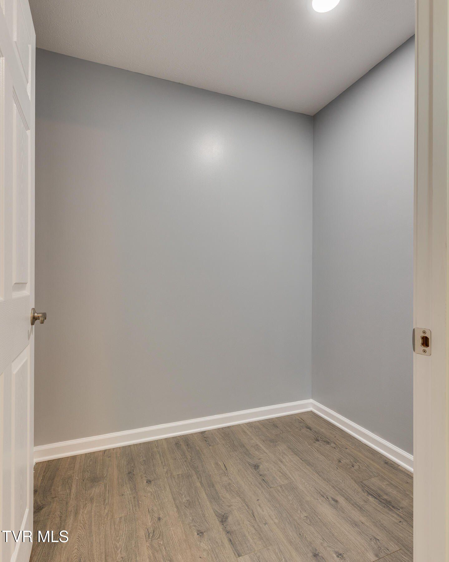 104 Woodmont Avenue. Kingsport, TN 37660