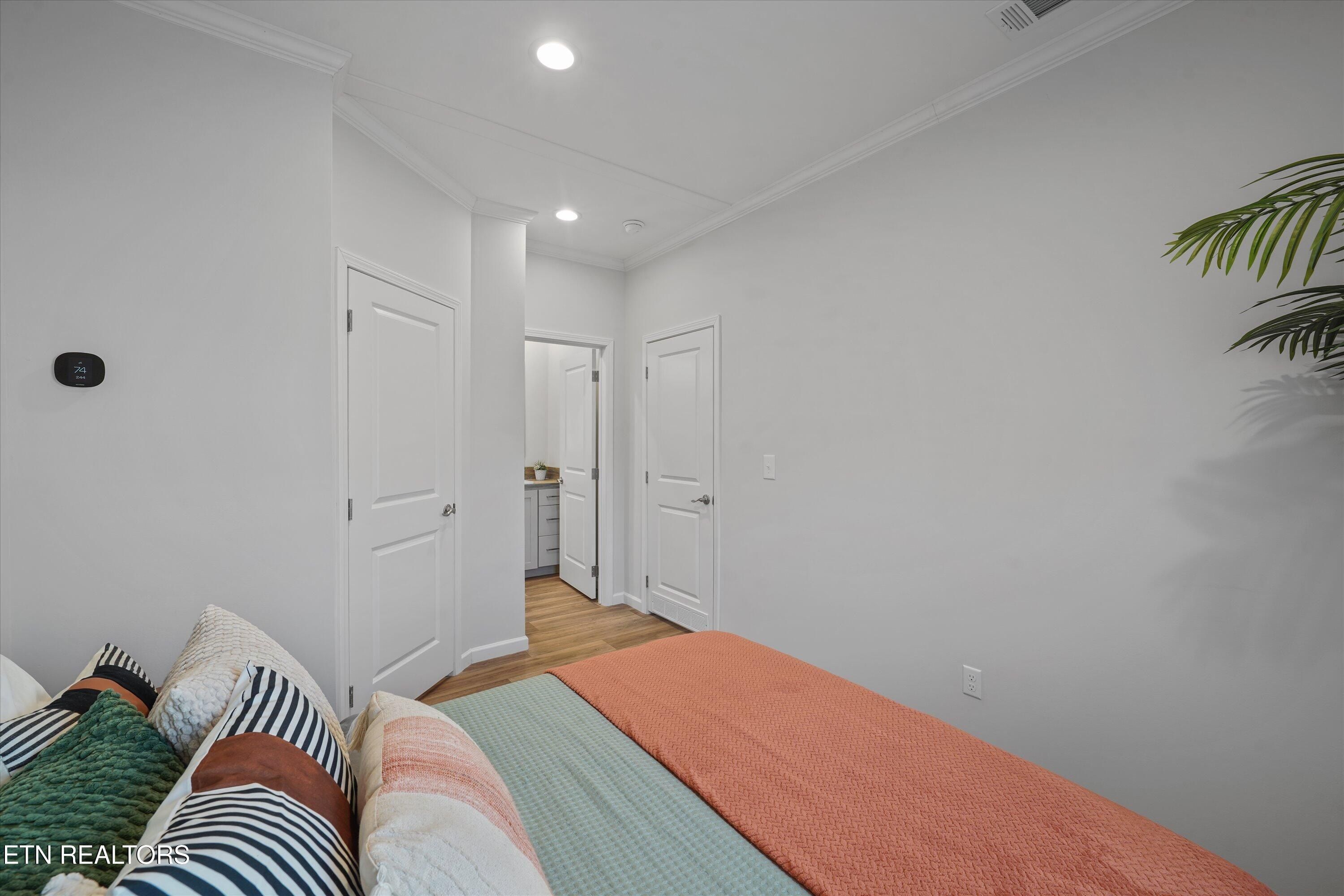 1002 Mynders Ave. Maryville, TN 37801