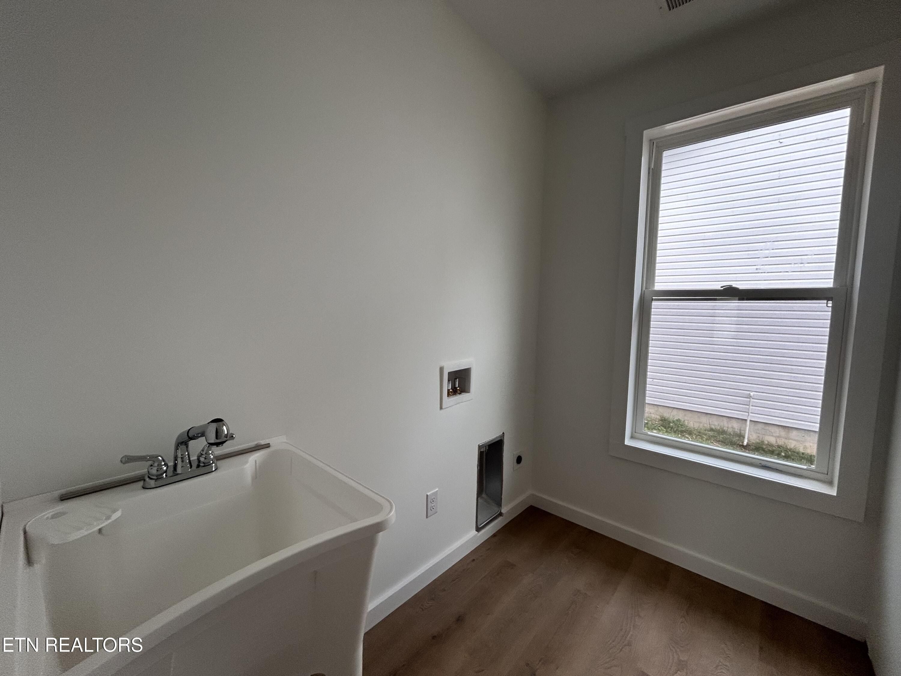 3904 Lilac Ave. Knoxville, TN 37914