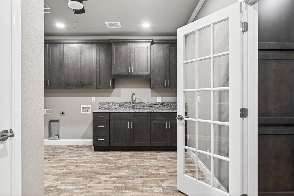 124 Virginia Avenue. Livingston, TN 38570