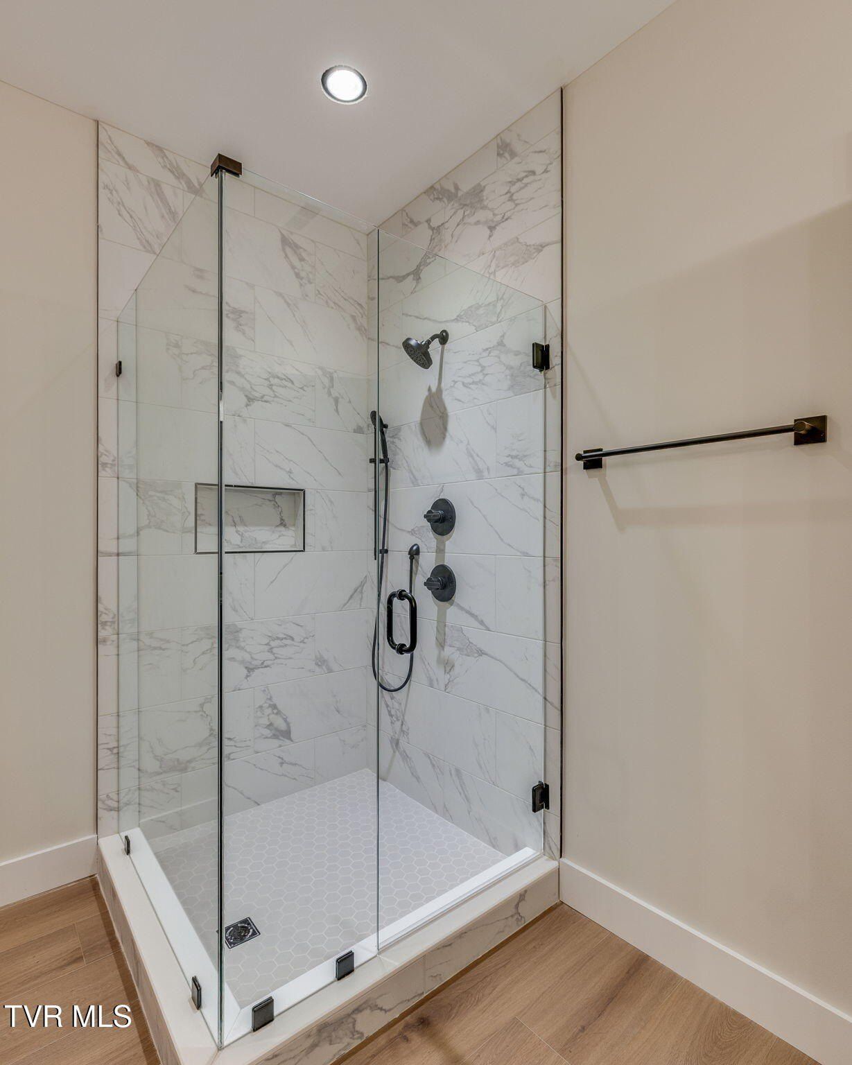 266 Winston Place. Johnson City, TN 37615