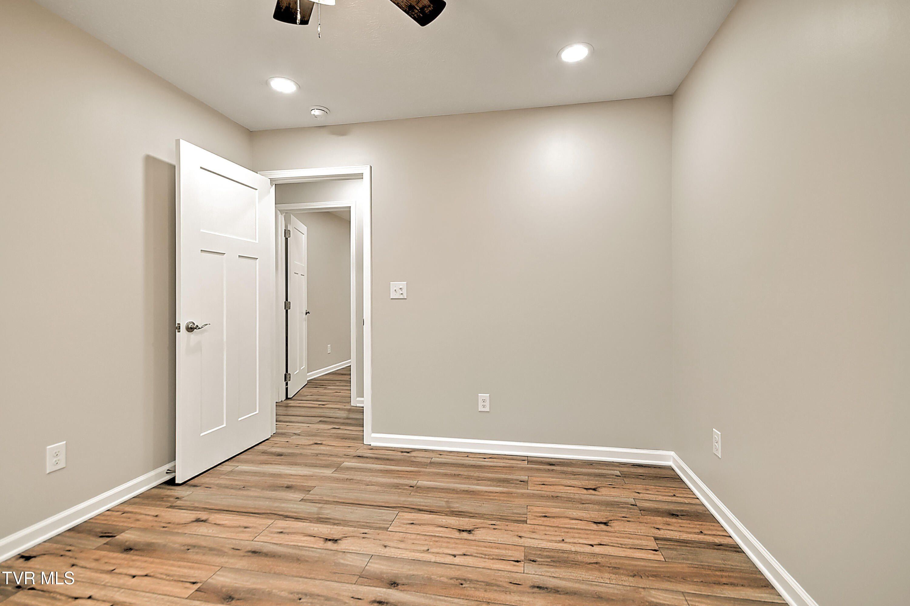 1950 W Stone Drive. Kingsport, TN 37660