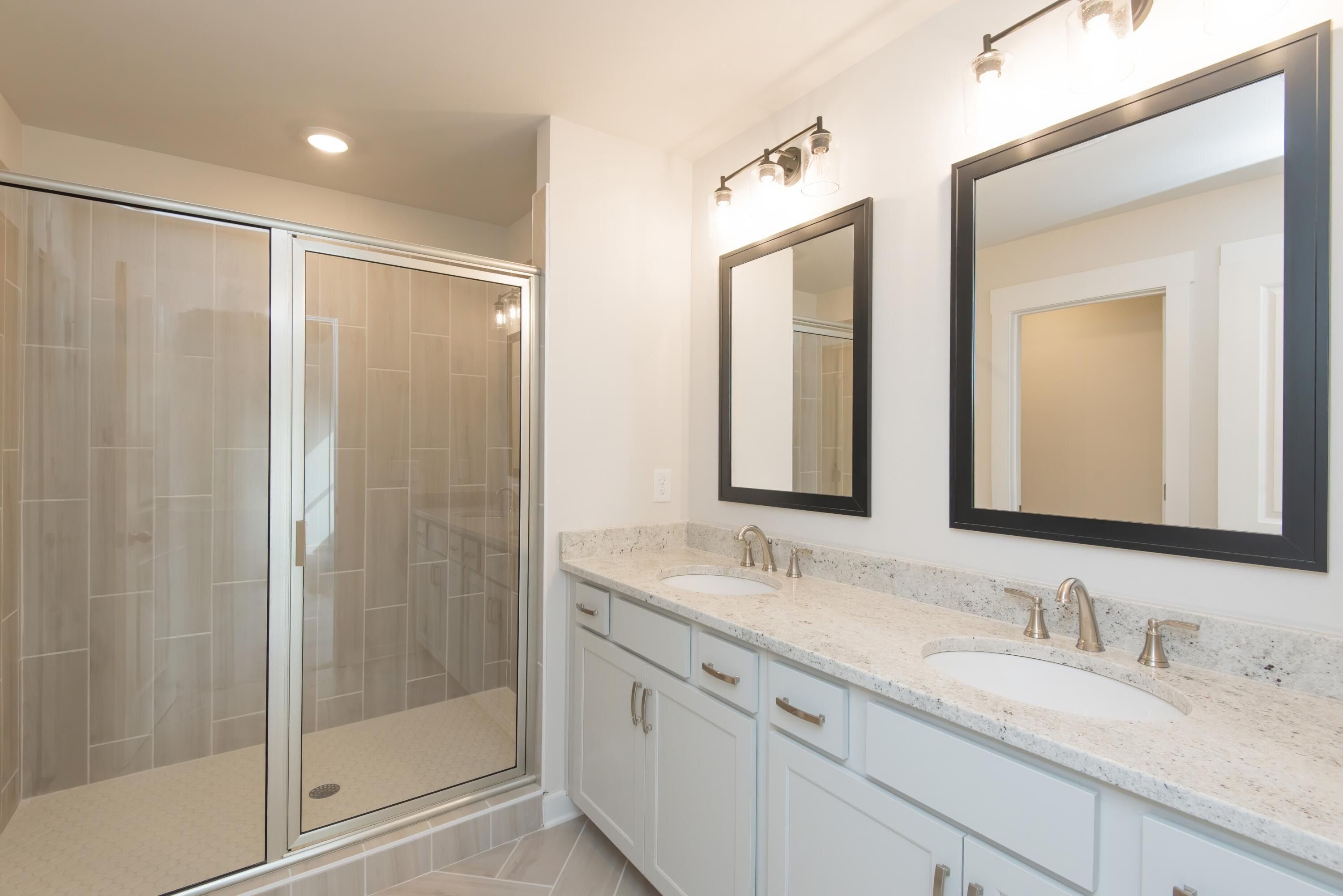 9278 Alban Chase Drive. Ooltewah, TN 37363