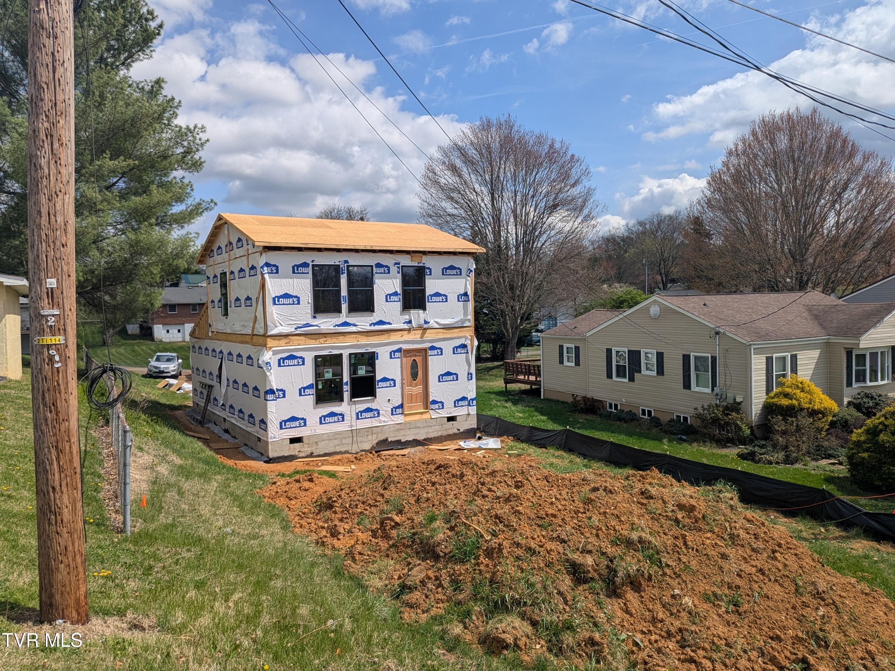 111 Auburn Street. Bristol, TN 37620