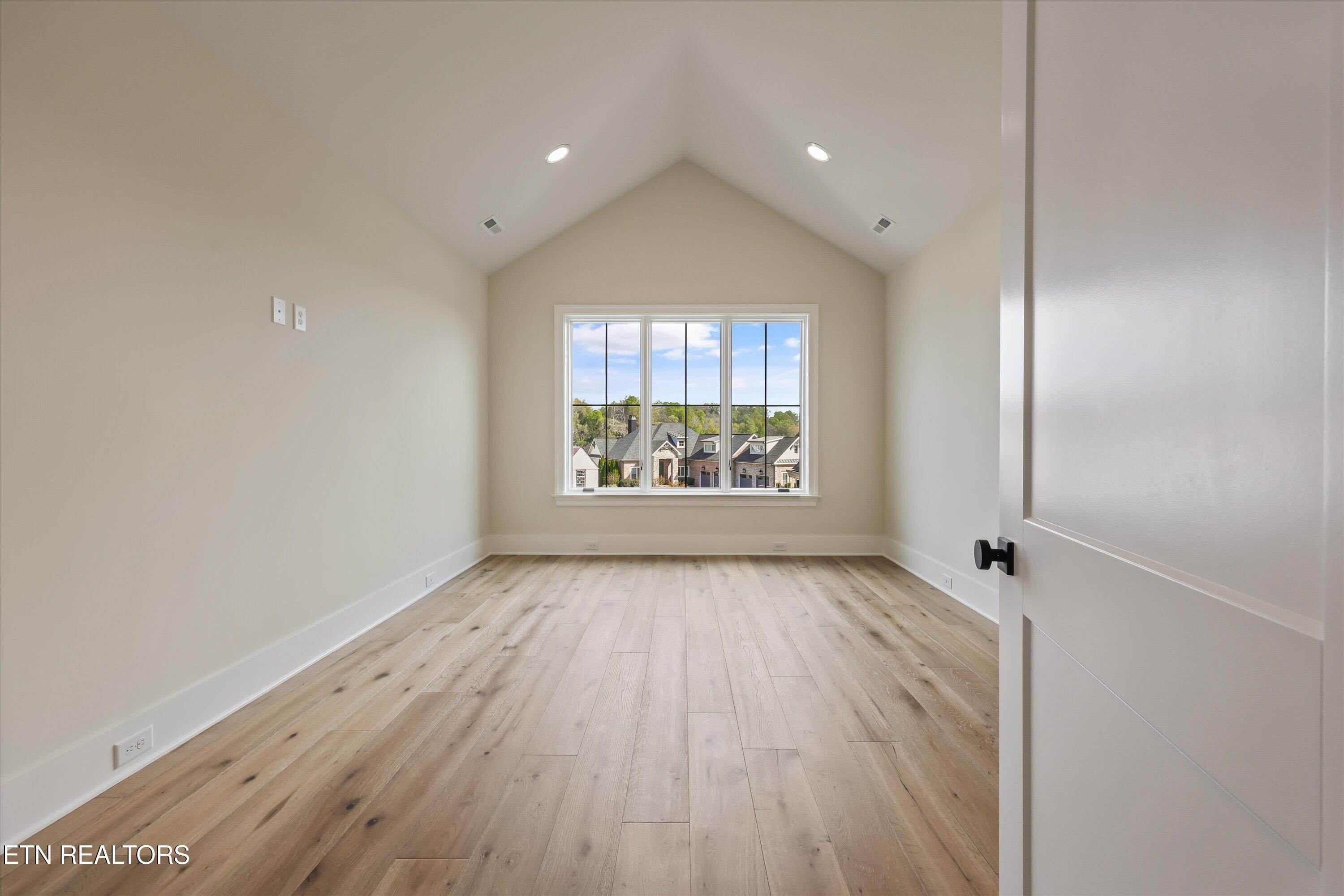 3741 Edgewater Way. Louisville, TN 37777