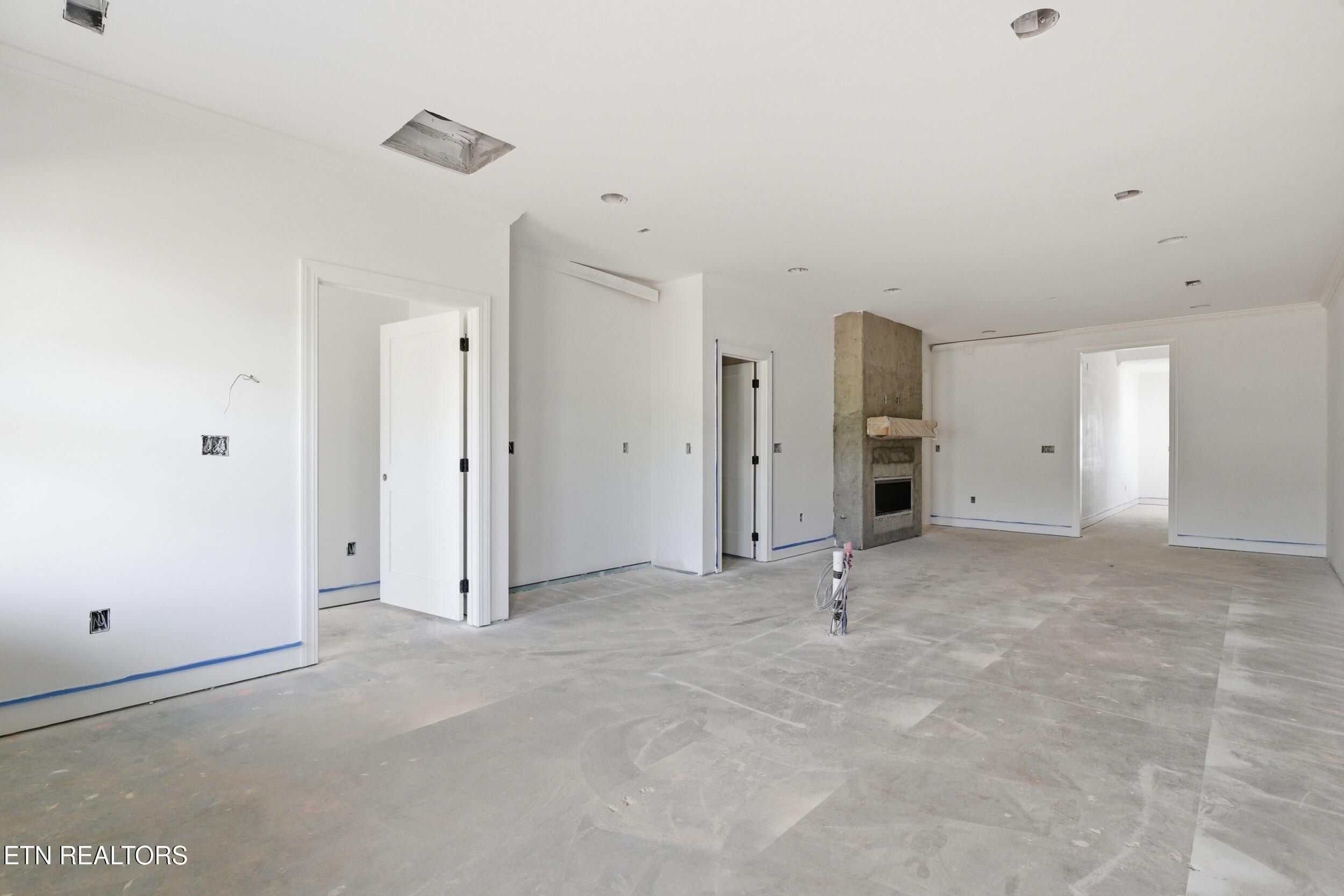 1808 Poplar Springs Place Unit 93. Maryville, TN 37803