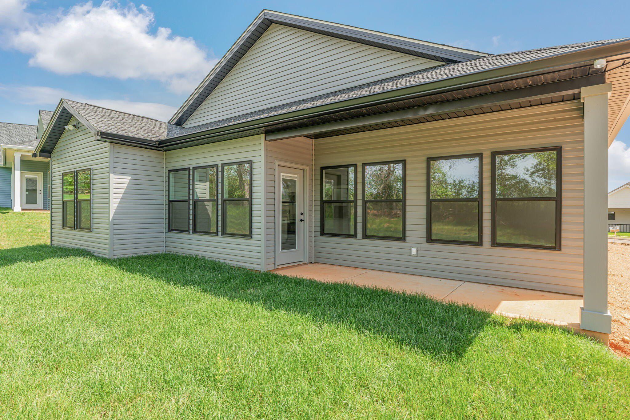 920 Stratford Avenue. Sweetwater, TN 37874