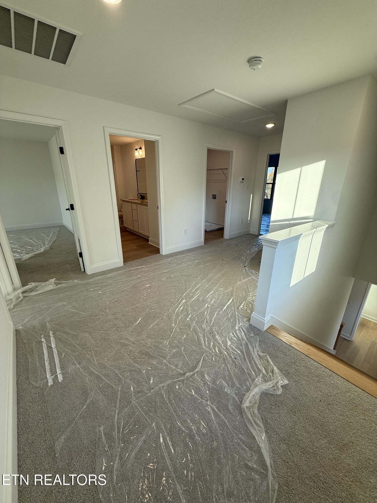 1804 Bennett Village Drive. Maryville, TN 37804