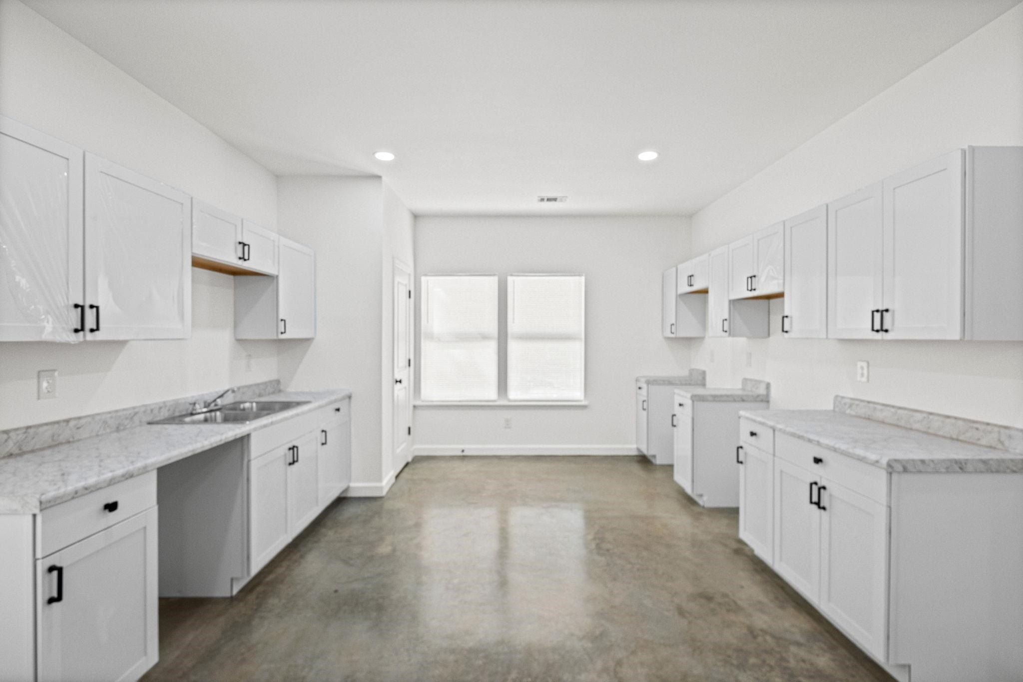 3724 Norris. Memphis, TN 38111