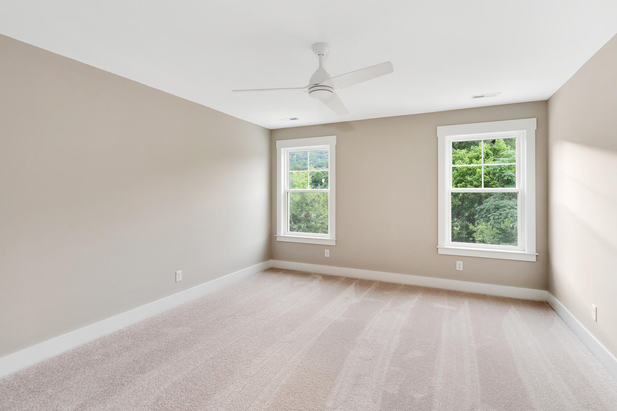 1317 Thomas Avenue. Chattanooga, TN 37409