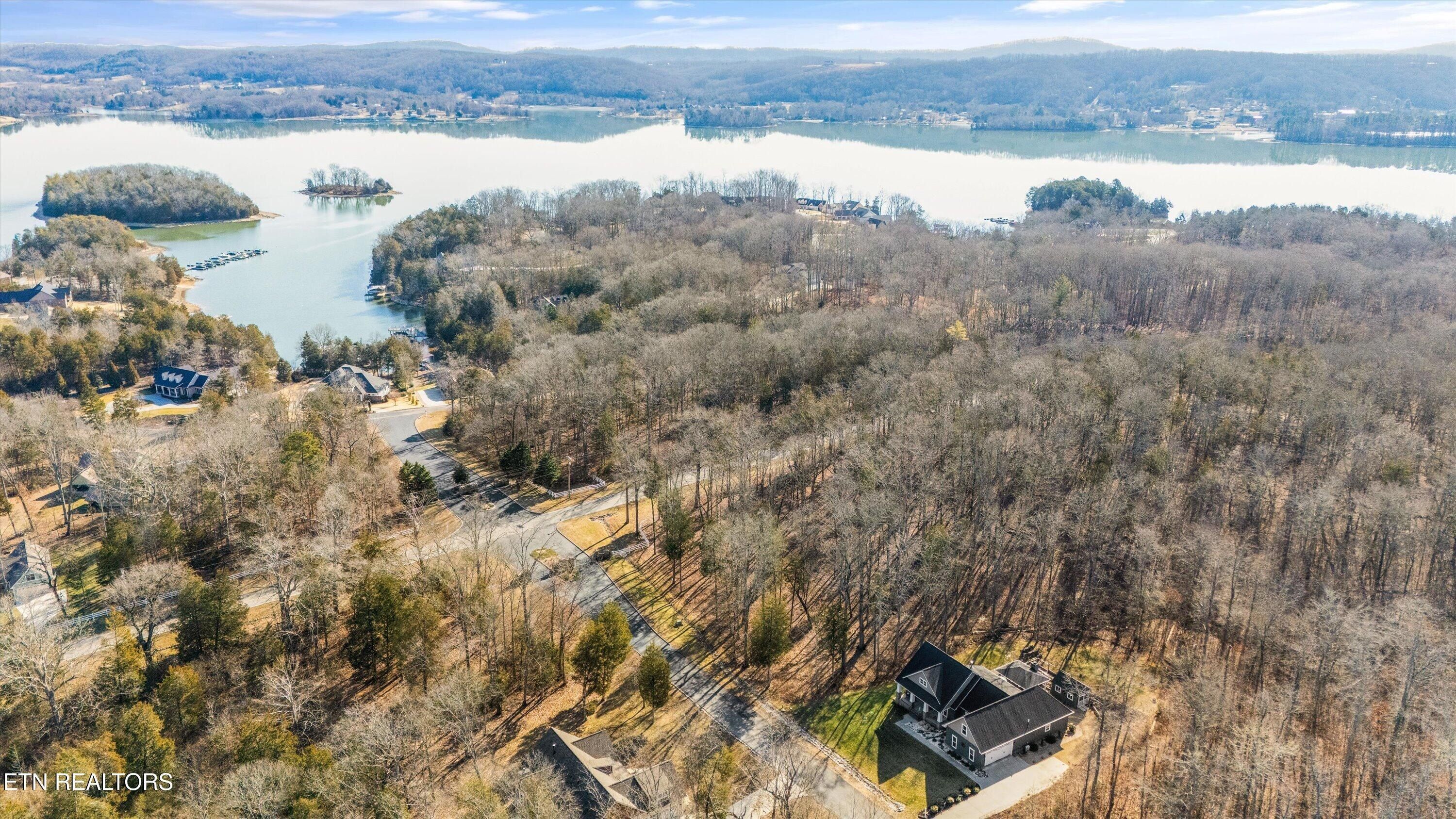 380 Walking Horse Tr. Rockwood, TN 37854
