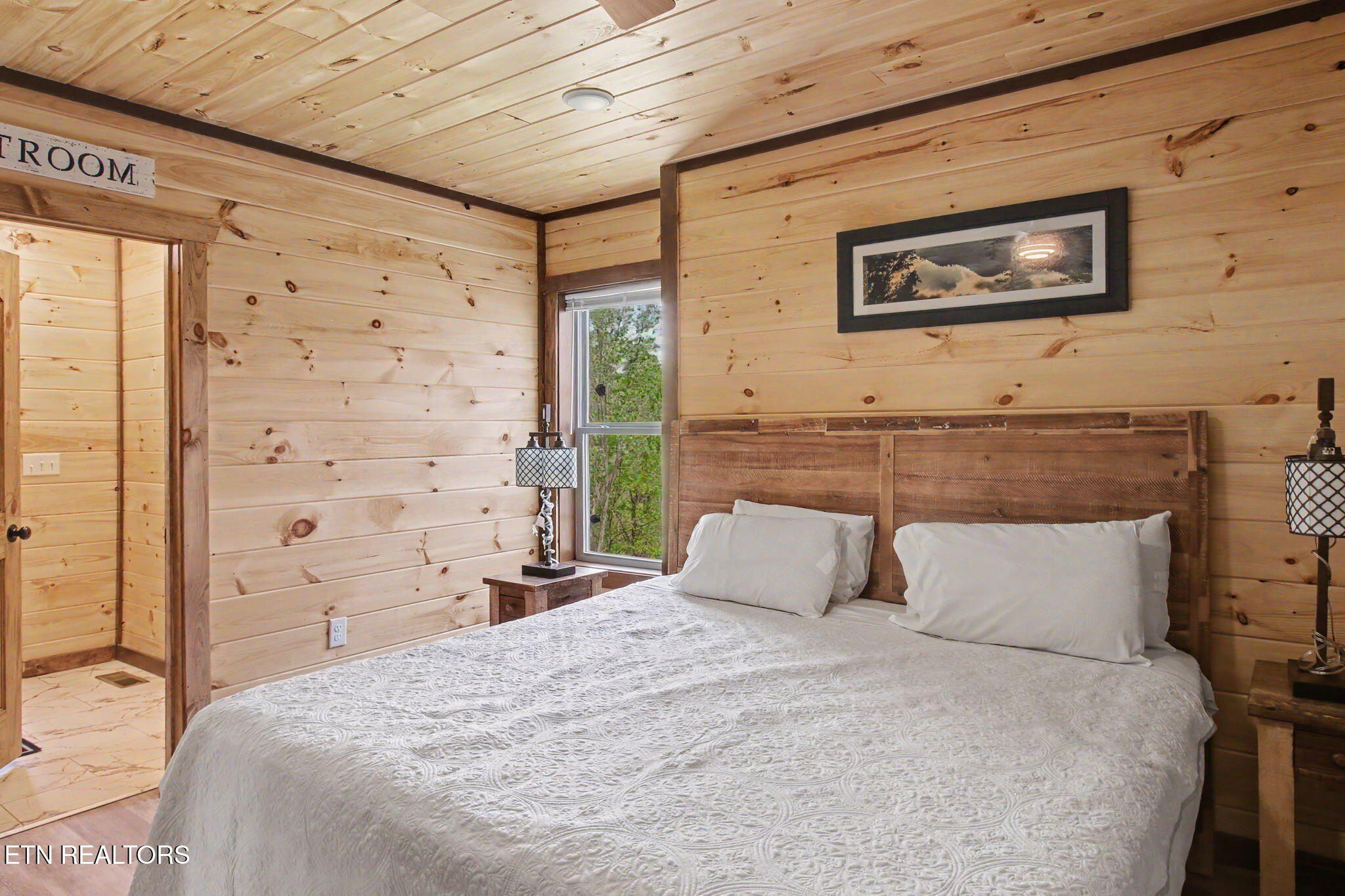 846 Blue Herring Way. Sevierville, TN 37876
