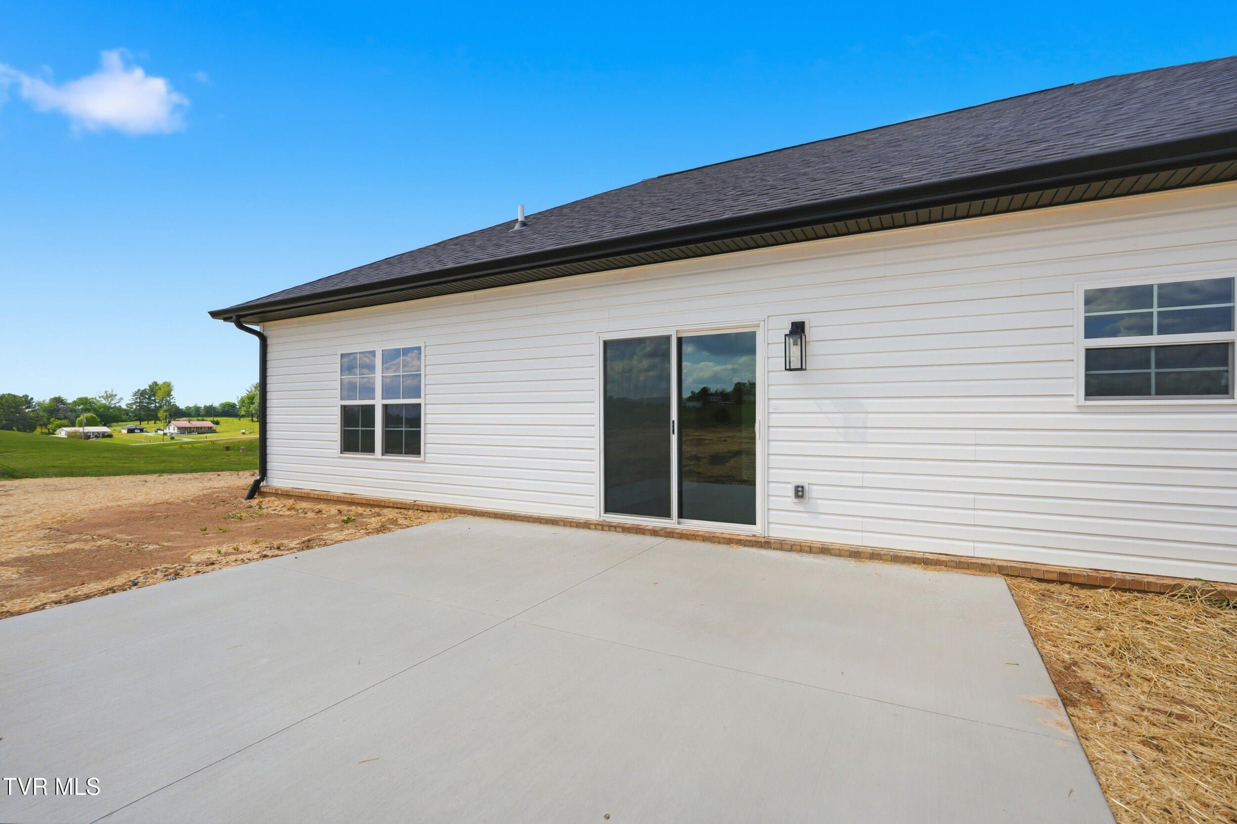 135 Emperor Lane. Greeneville, TN 37743