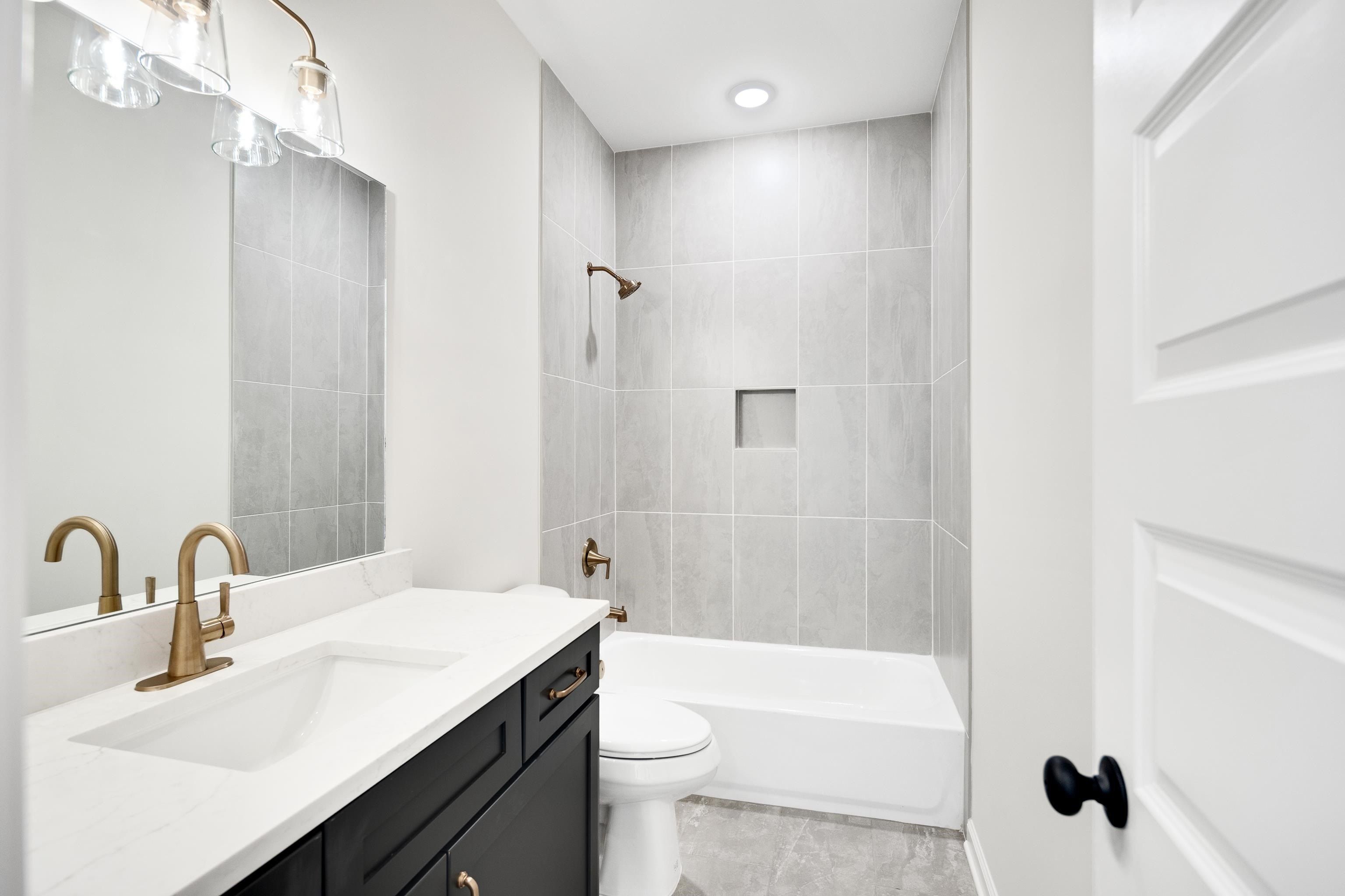 12042 Stromness. Arlington, TN 38002