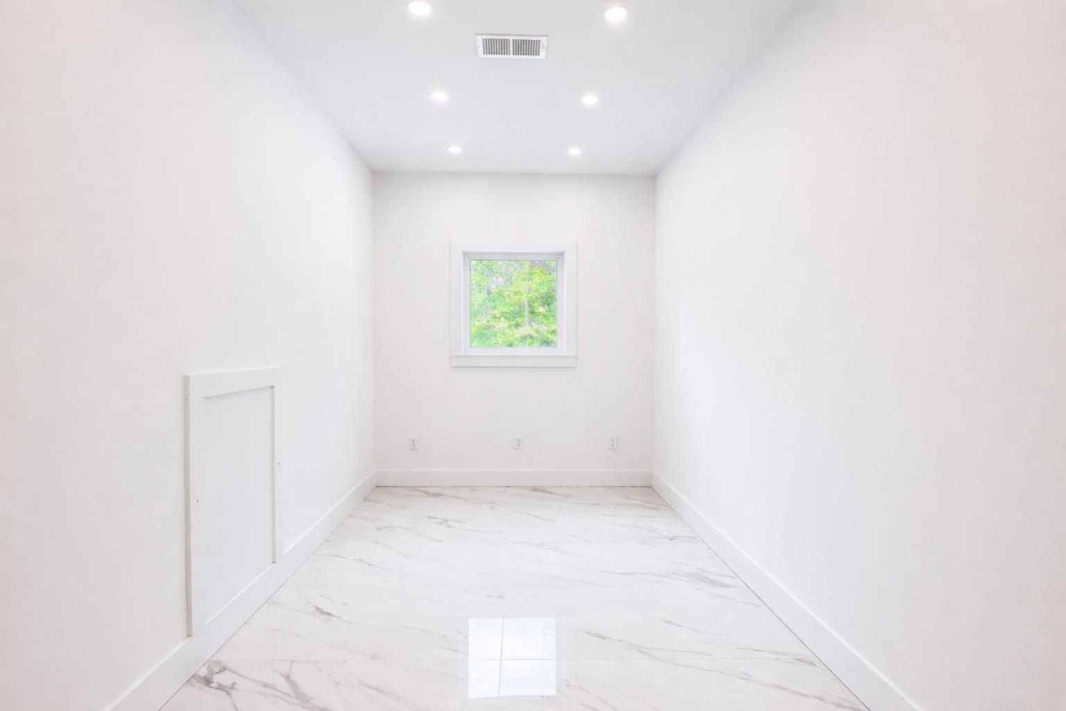 154 Caribe Royale. Savannah, TN 38372