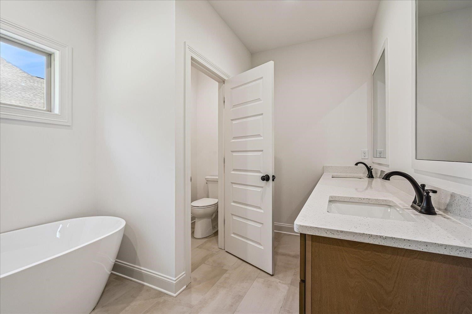 297 Mclaughlin. Munford, TN 38058