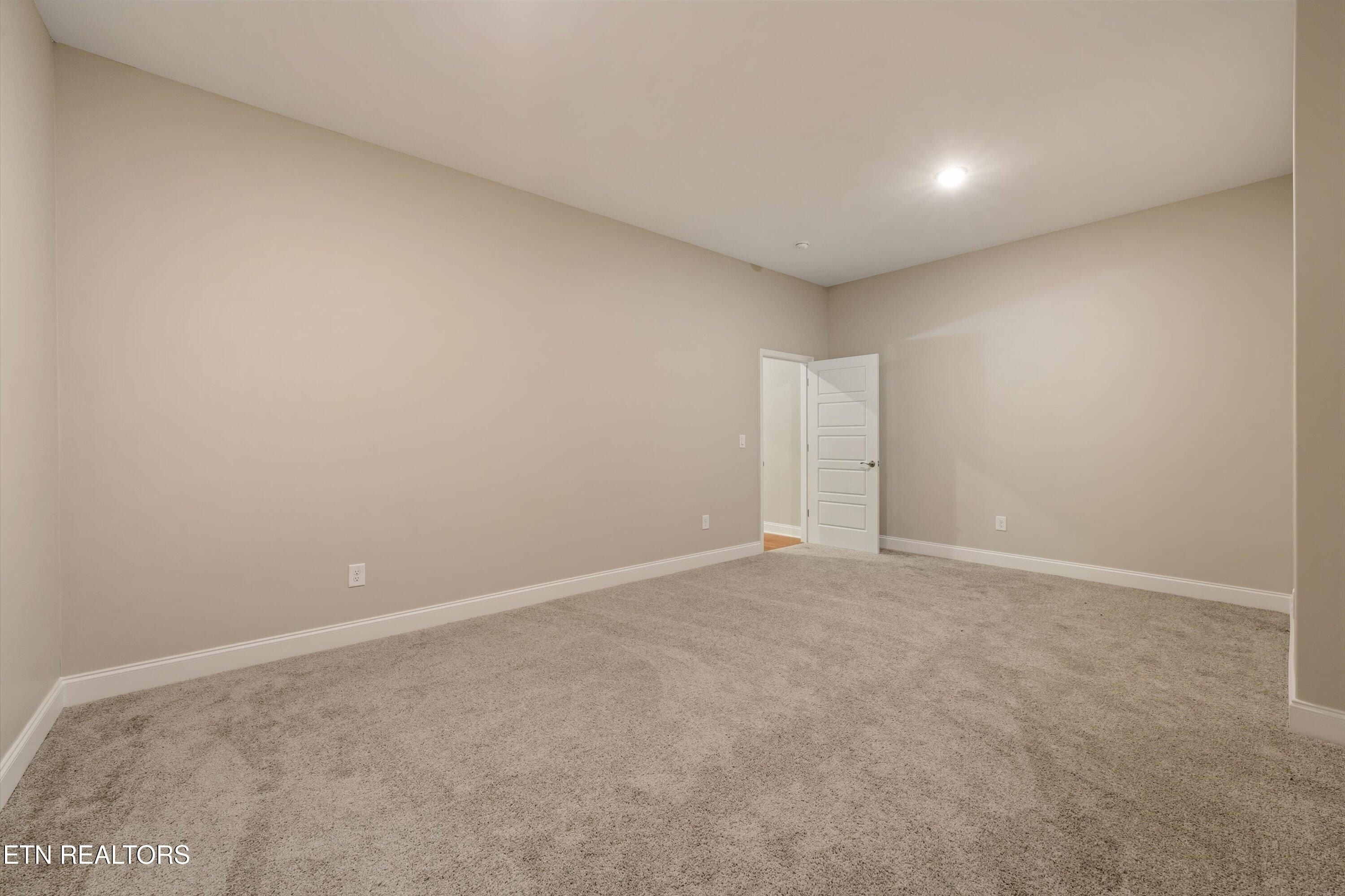 1632 Green Meadows Lane. Lenoir City, TN 37771