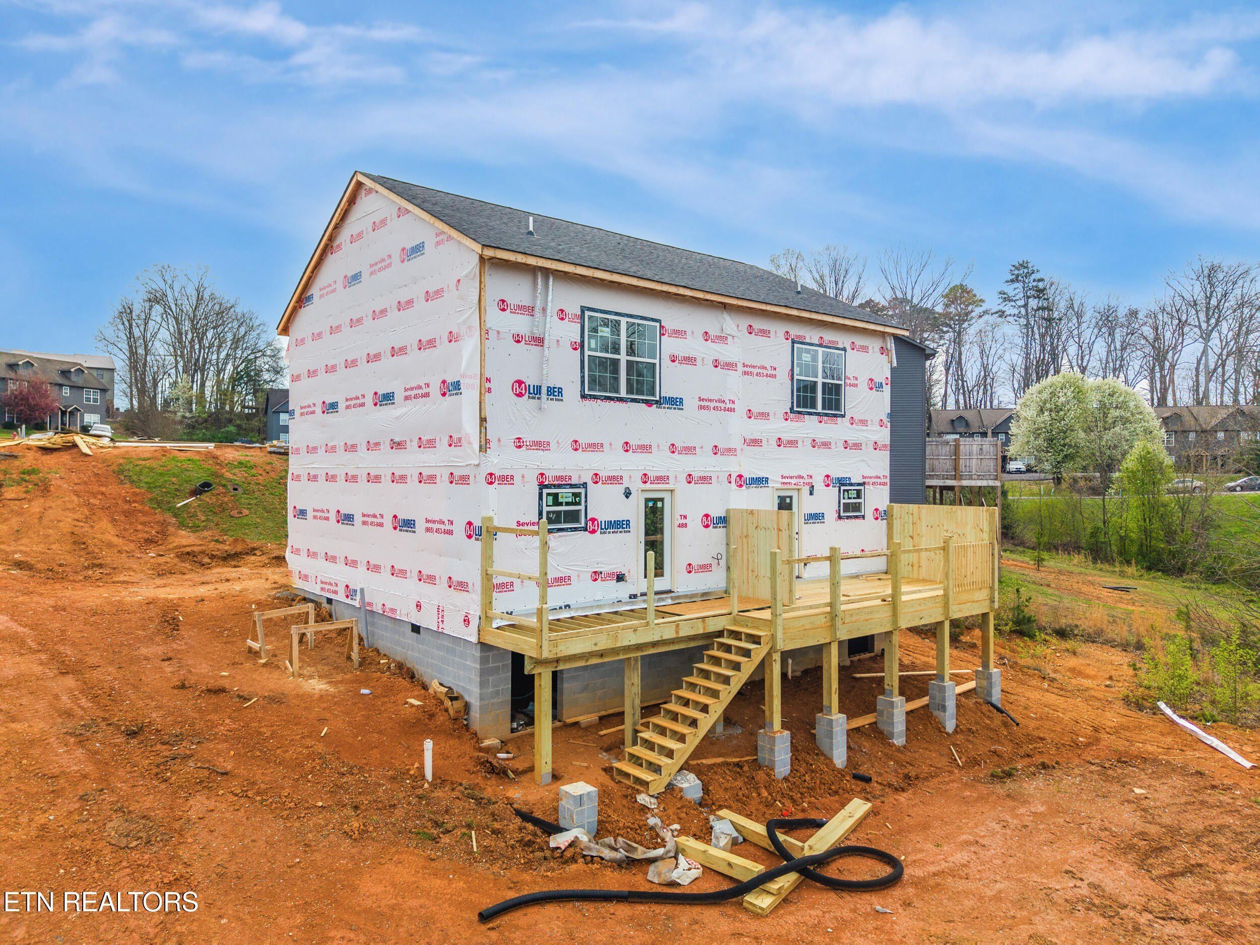 1479 William Holt Blvd. Sevierville, TN 37862