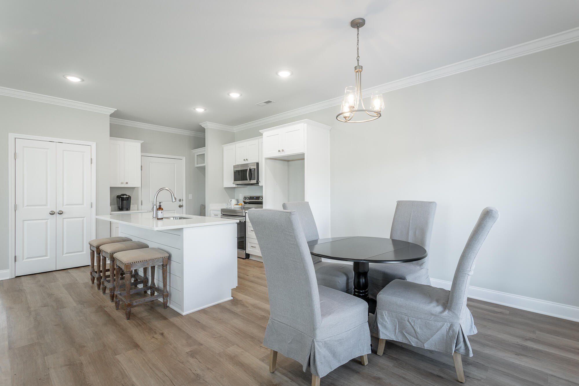 1908 Clearview Drive. Chattanooga, TN 37421