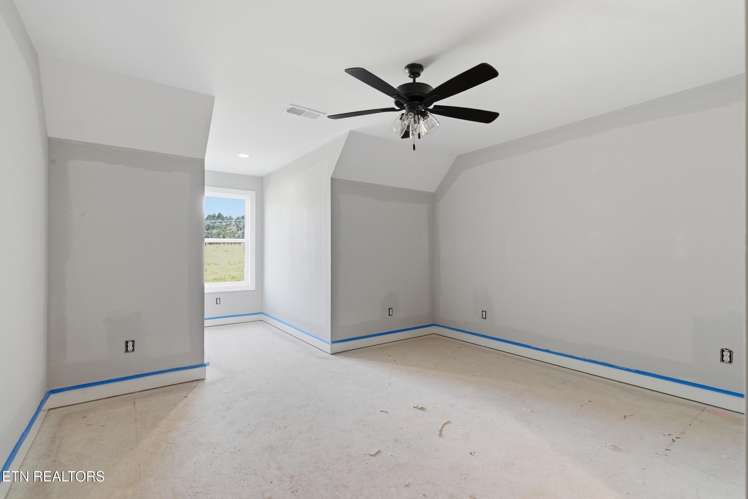 1806 Poplar Spgs Place. Maryville, TN 37803