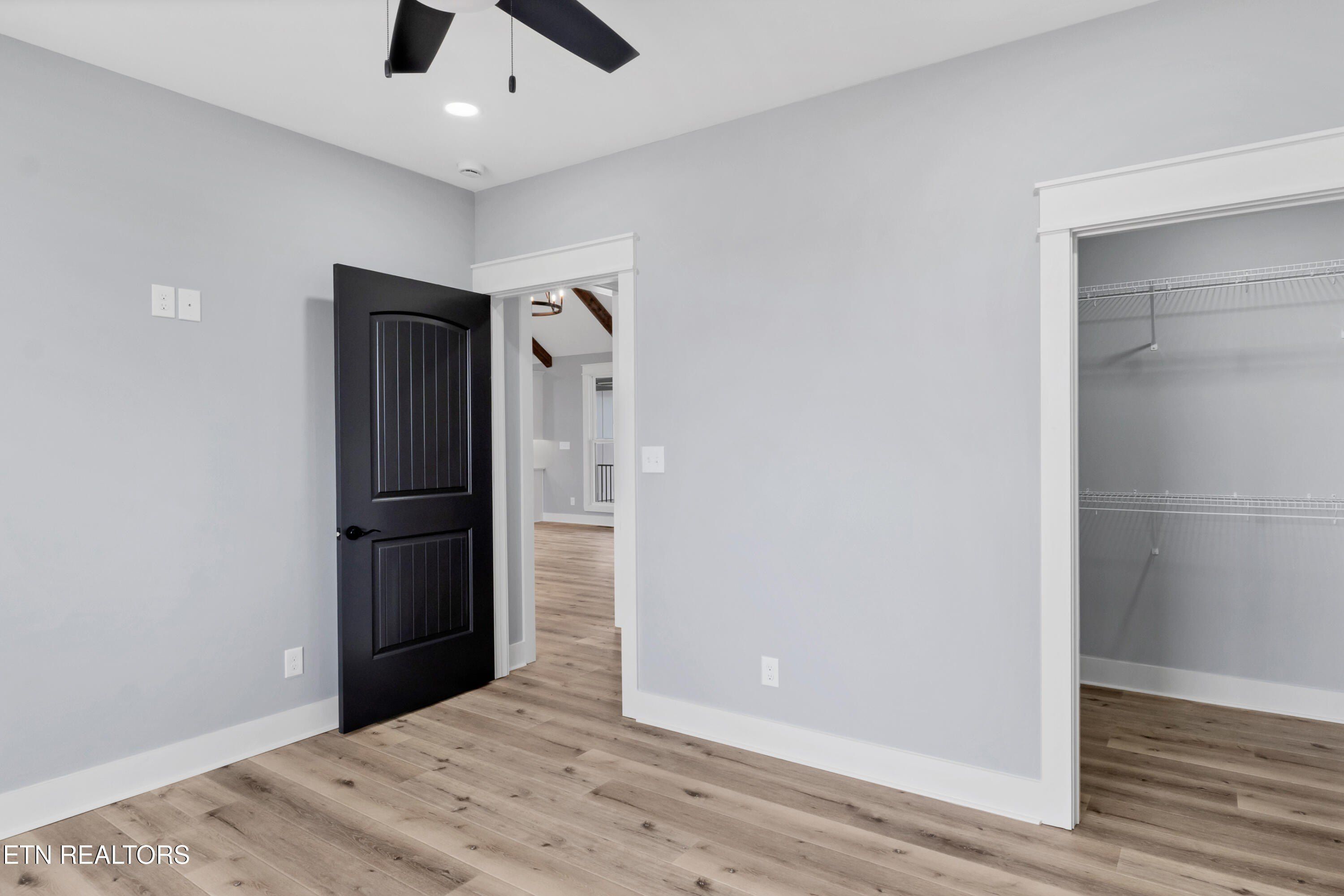 1114 Herbert Drive. Greenback, TN 37742