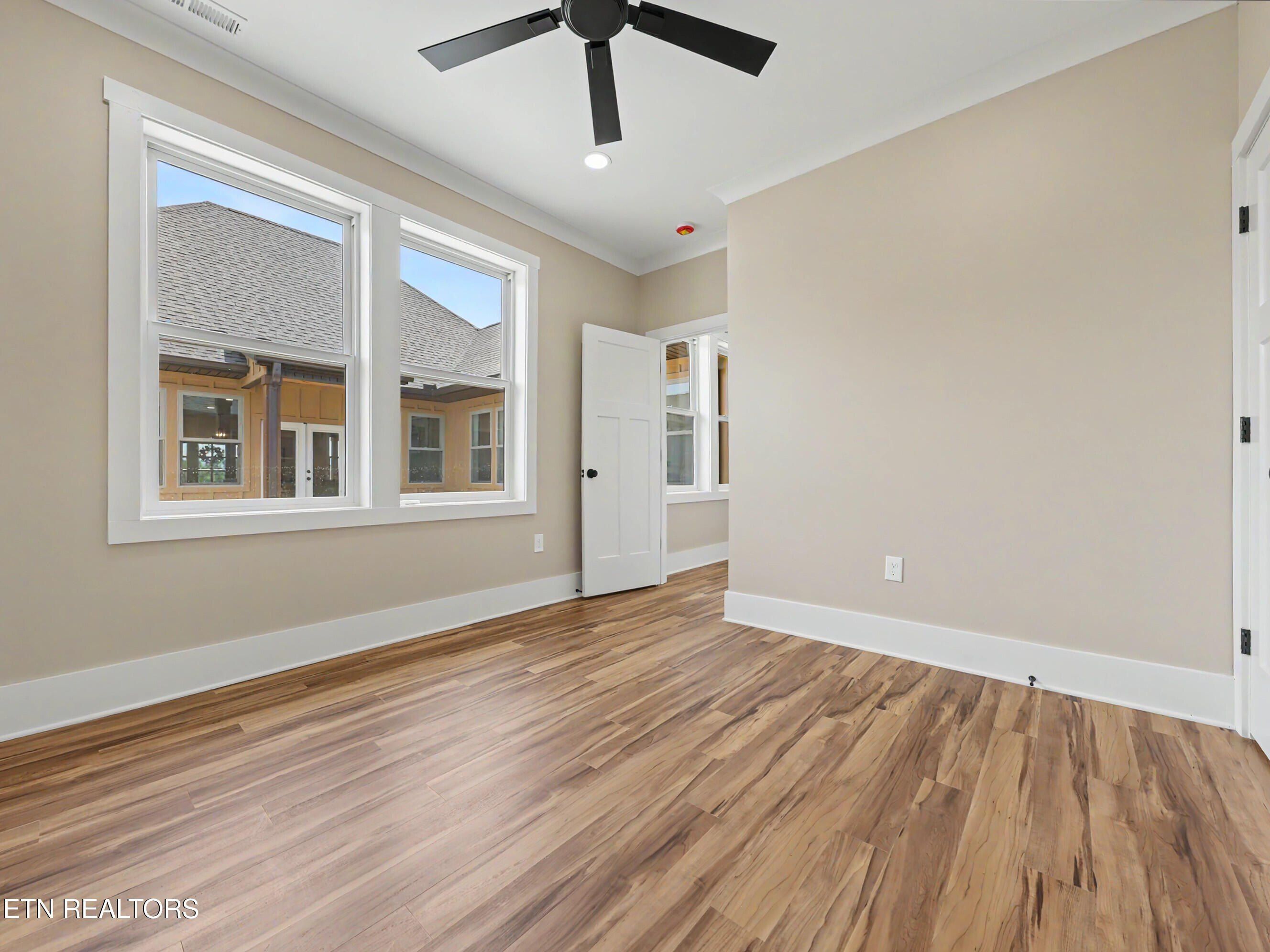 1247 Herbert Drive. Greenback, TN 37742