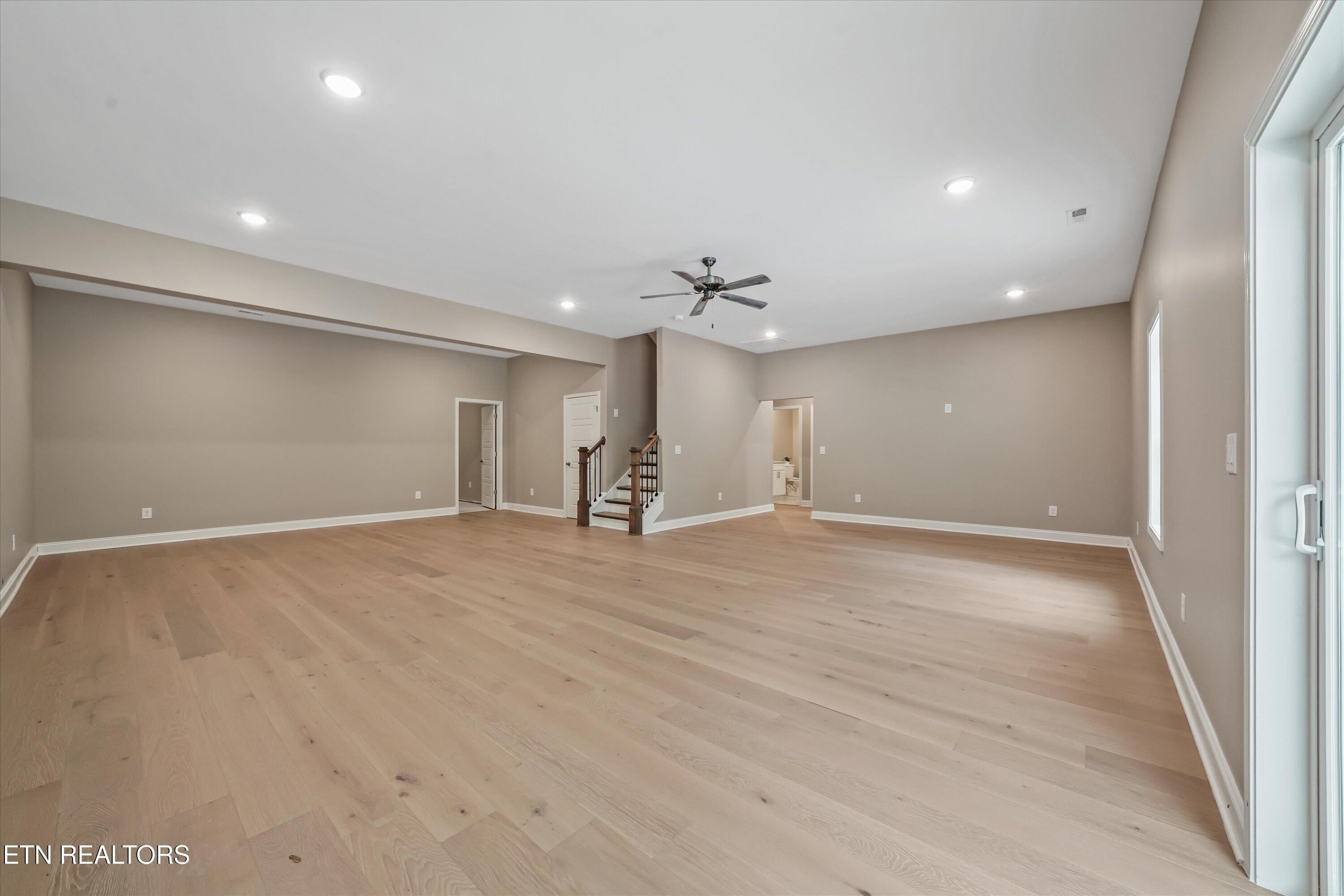 1576 Green Meadows Lane. Lenoir City, TN 37771