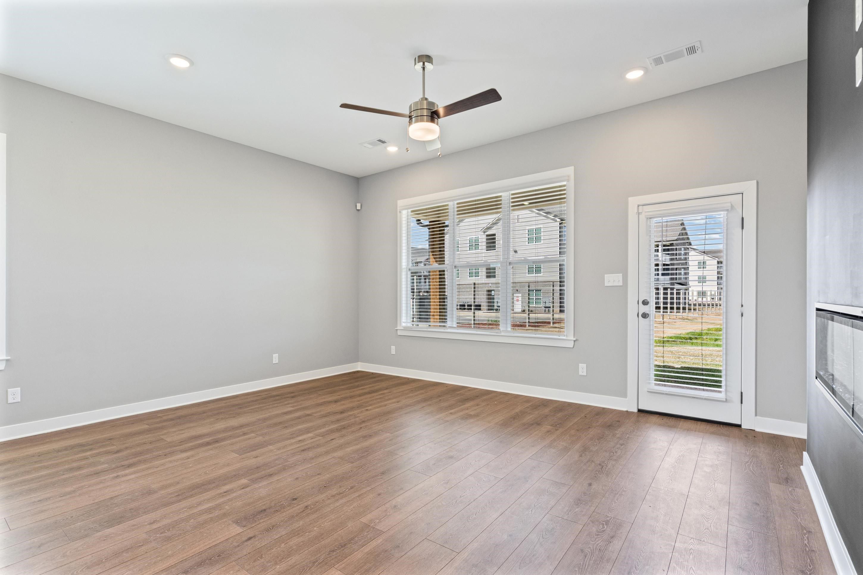 9926 Kemrock. Cordova, TN 38018