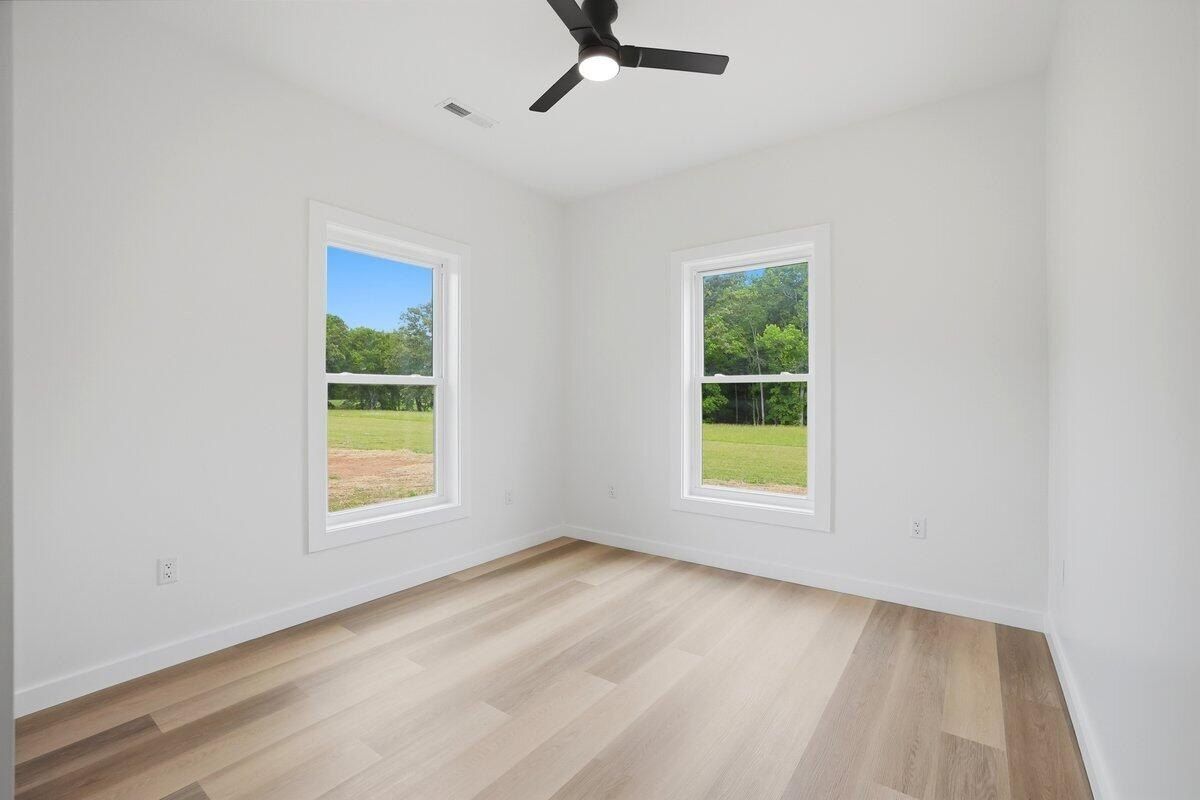 242 Sunset Blvd. White Pine, TN 37890