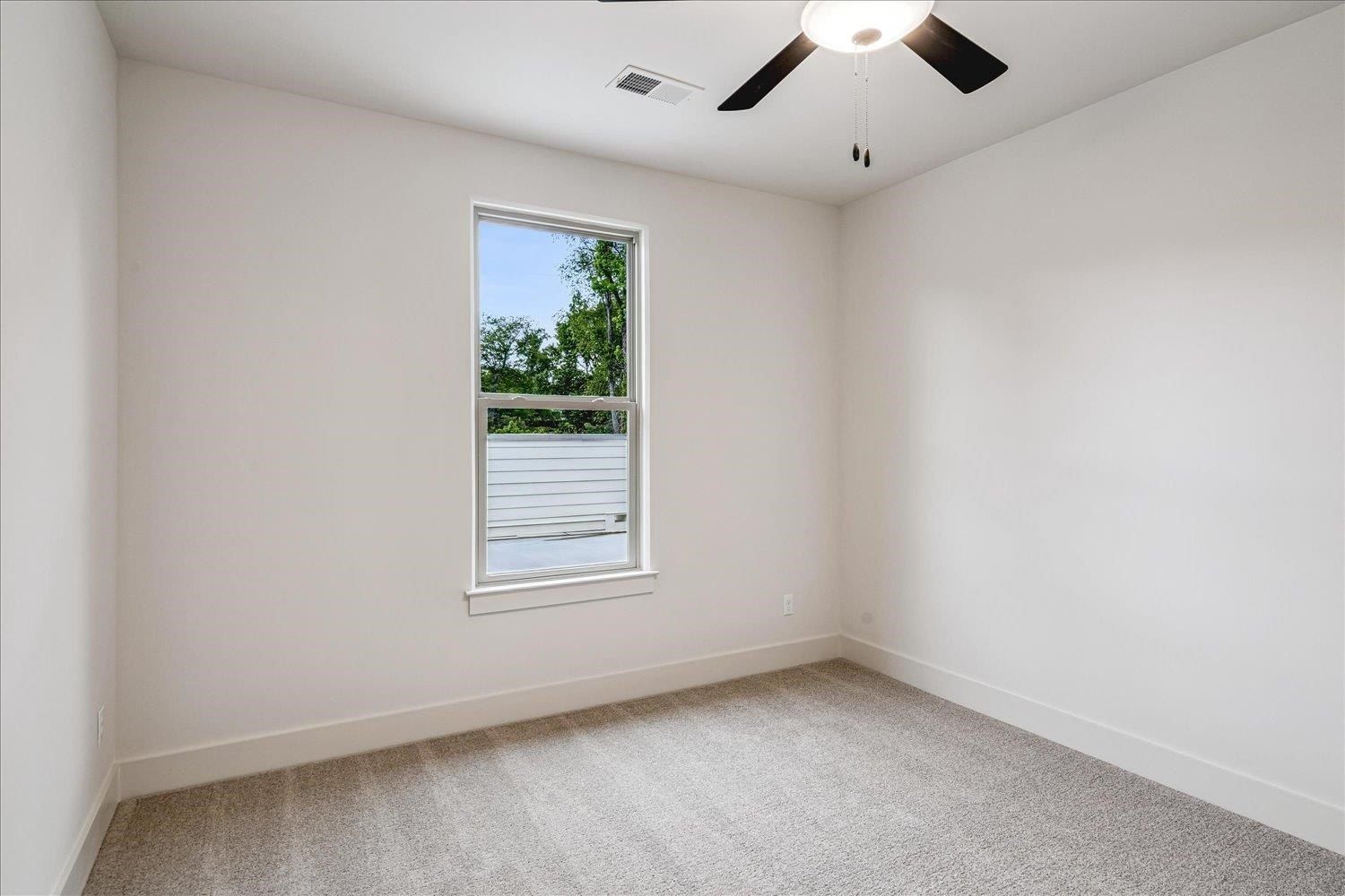 5490 Park. Memphis, TN 38119