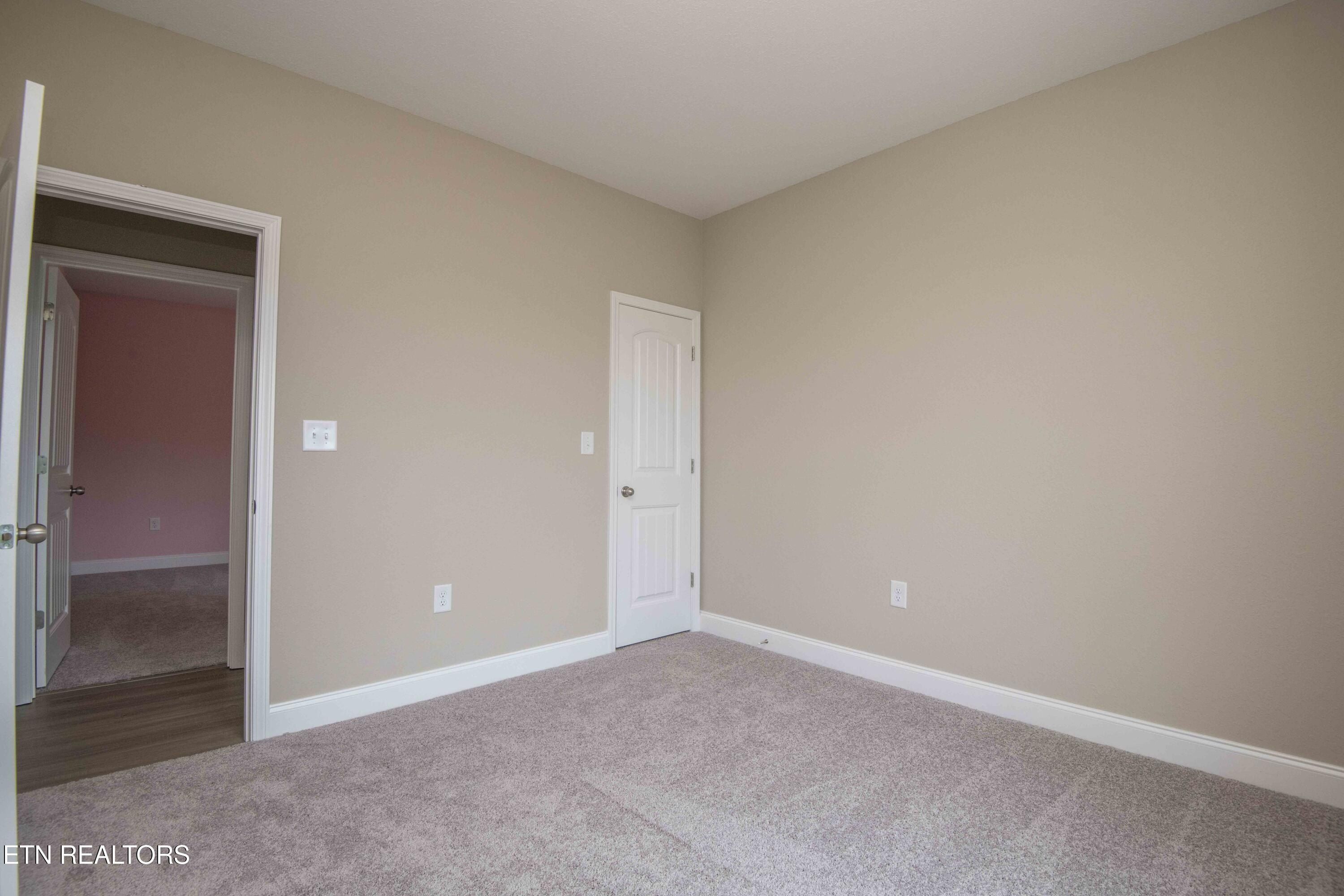 2609 Mountain Blvd. Sevierville, TN 37876
